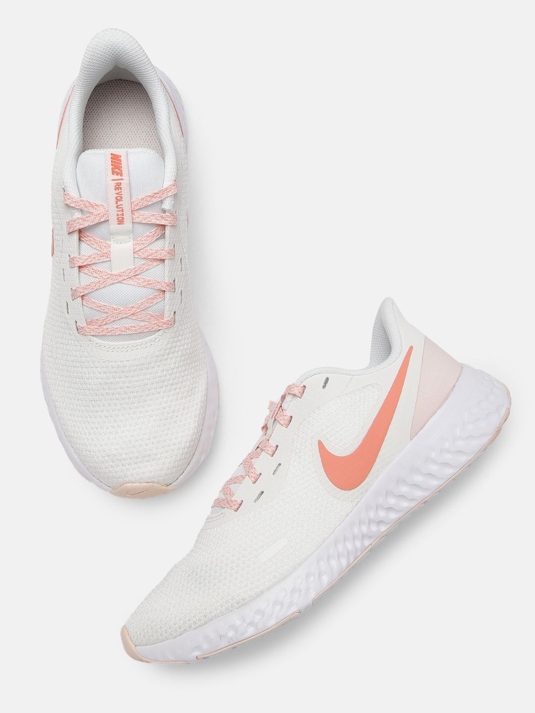 Nike Women White REVOLUTION 5 Running Shoes Price in India