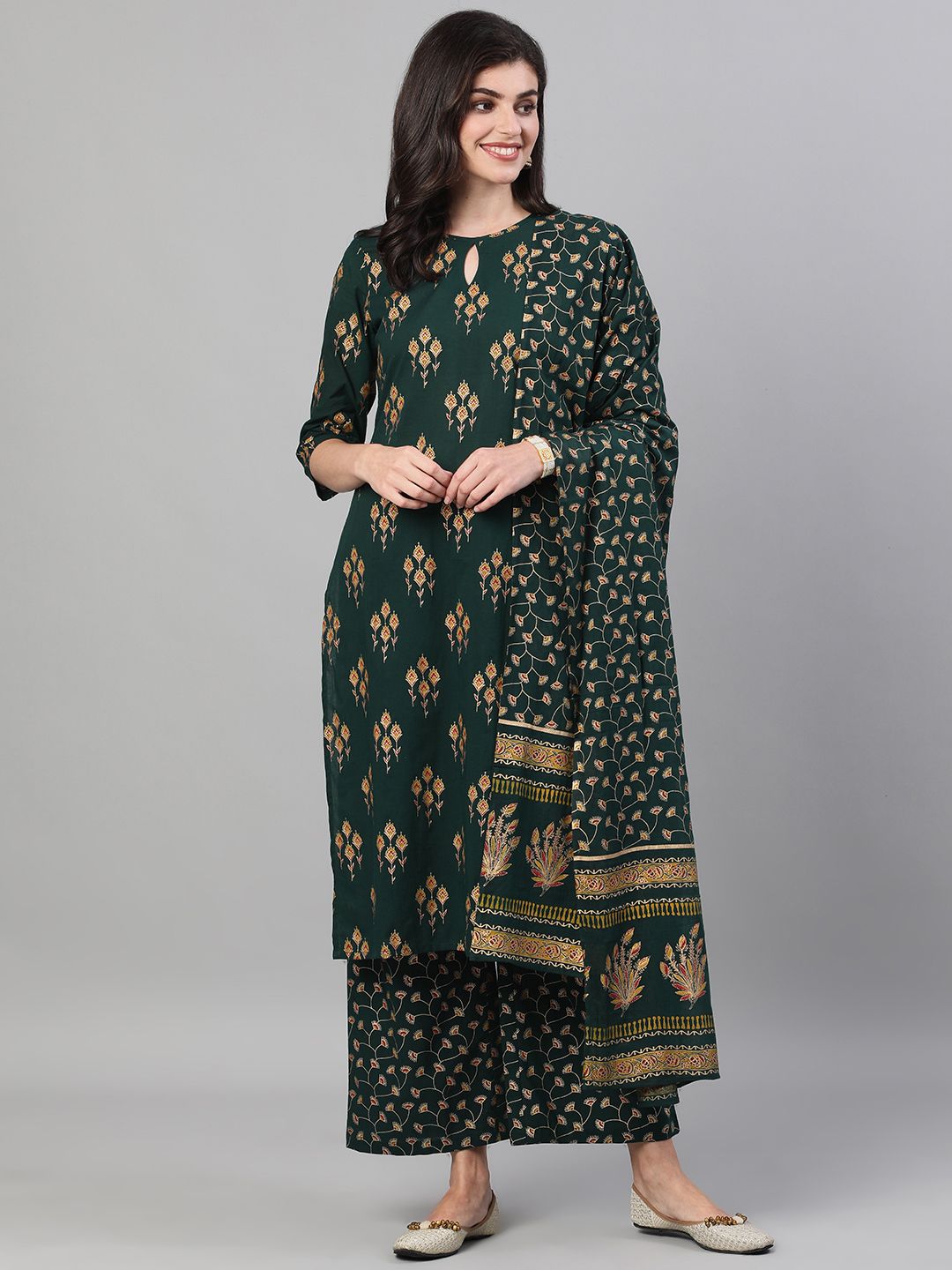 Nayo Women Green Printed Kurta with Trousers & Dupatta Price in India