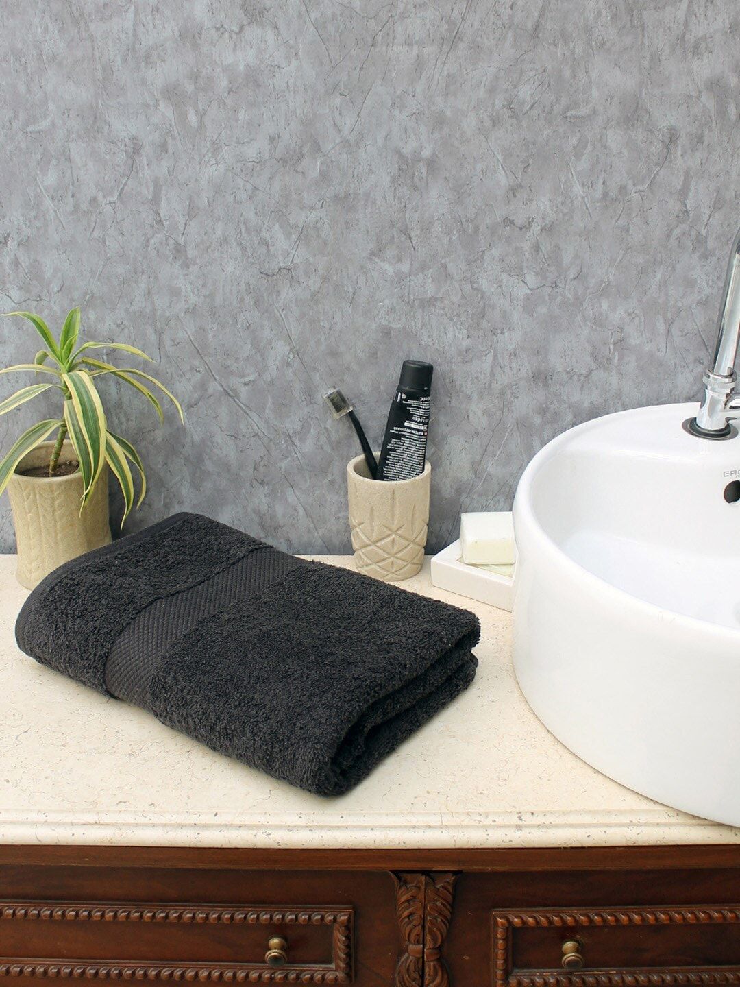 AVI Living Black Solid 500 GSM Bath Towel Price in India