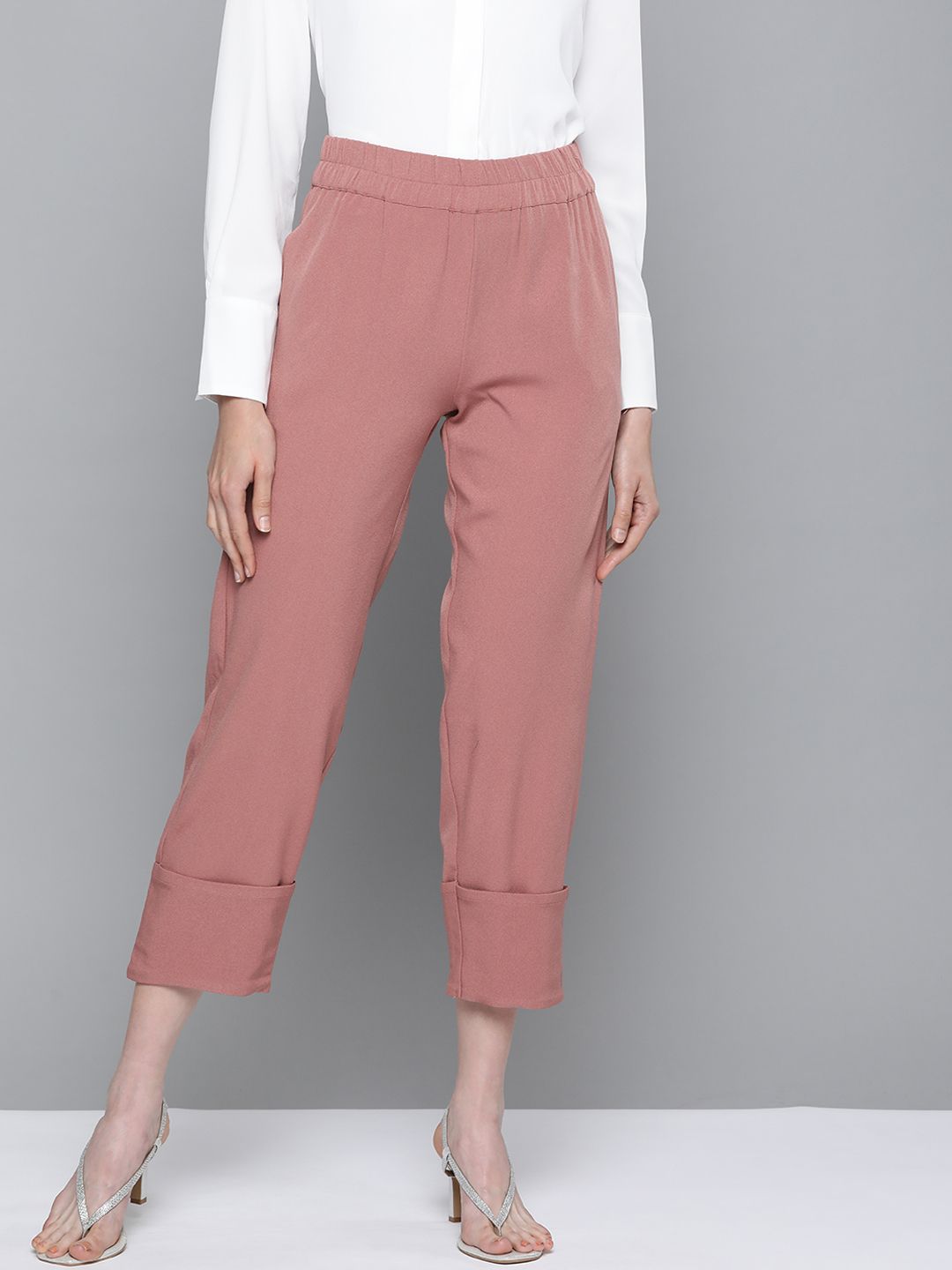 SASSAFRAS Women Dusty Pink Regular Fit Solid Roll-Up Trousers Price in India