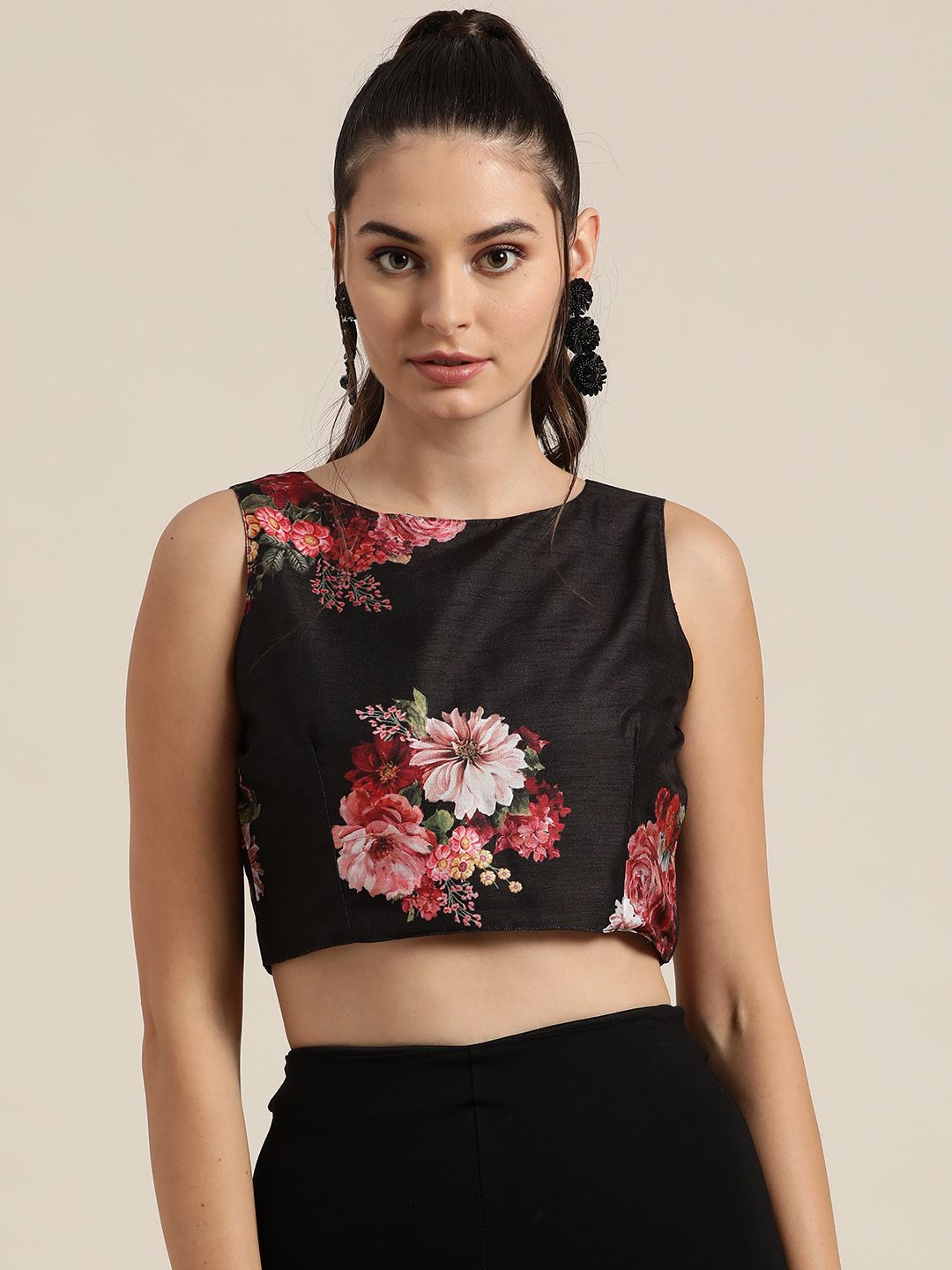 Shae by SASSAFRAS Women Black Floral Printed Regular Crop Top