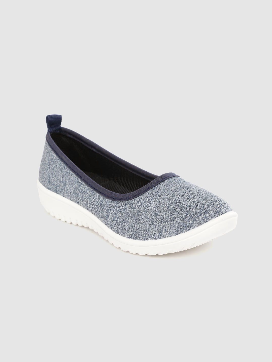 DressBerry Women Blue & Off-White Melange Knit Ballerinas