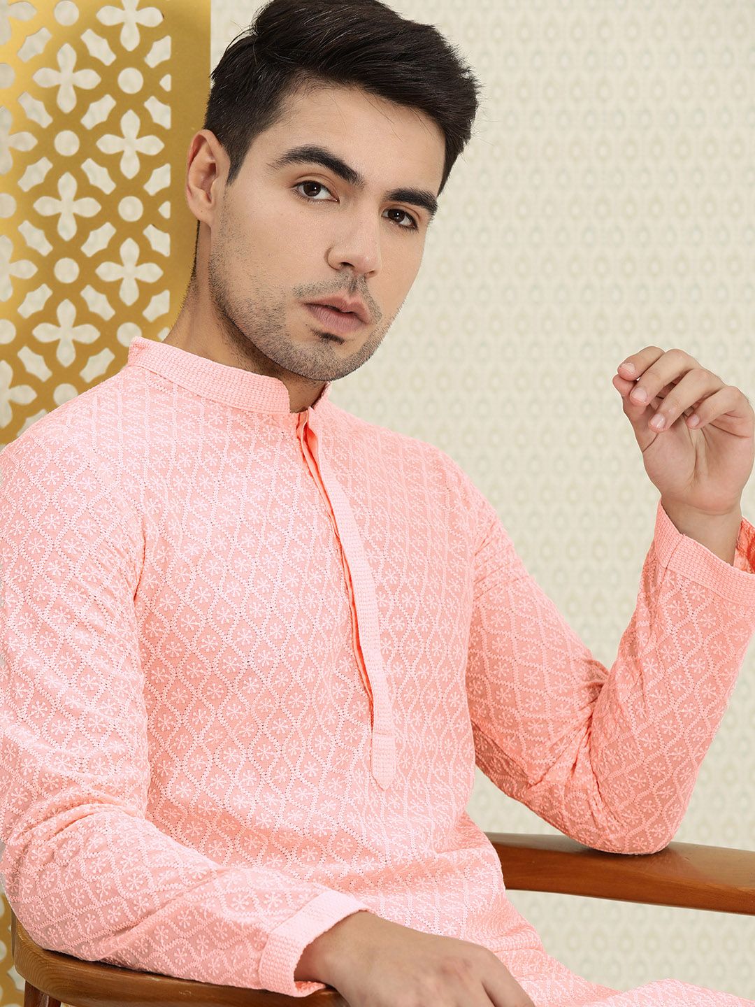 House of Pataudi Men Pink Authentic Hand Embroidered Chikankari Kurta