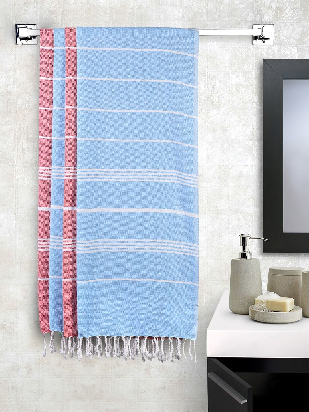 KLOTTHE Unisex Set Of 4 Striped 233 GSM Bath Towels Price in India
