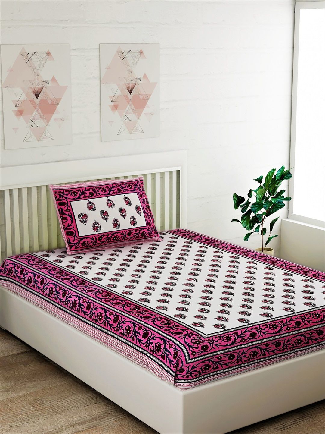 Salona Bichona Off-White & Magenta 120 TC Cotton 1 Single Bedsheet with 1 Pillow Covers Price in India