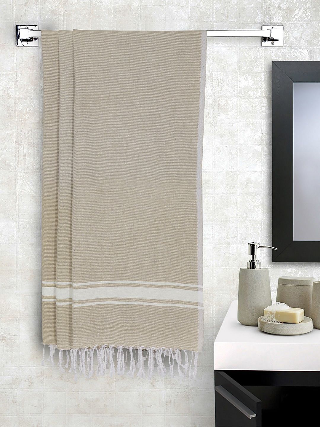 KLOTTHE Set Of 3 Beige & White Solid 233 GSM Bath Towels Price in India