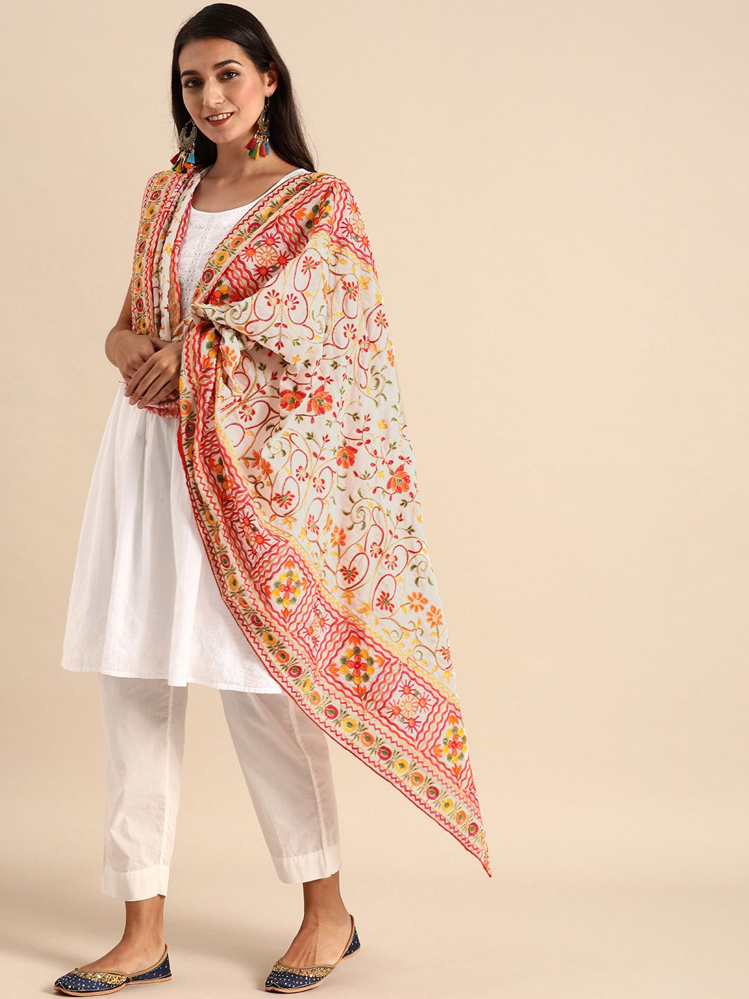 VASTRANAND White & Red Embroidered Dupatta Price in India