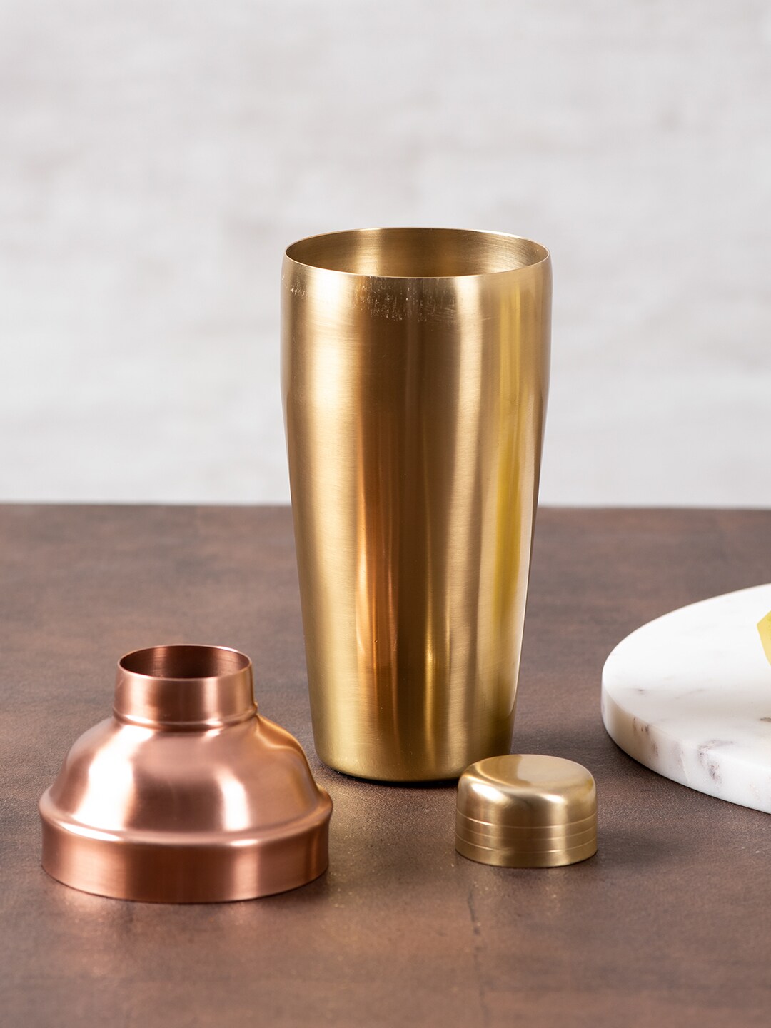 nestroots Copper-Toned & Gold-Toned Hammered Stainless Steel Cocktail Shaker 750 ml Price in India