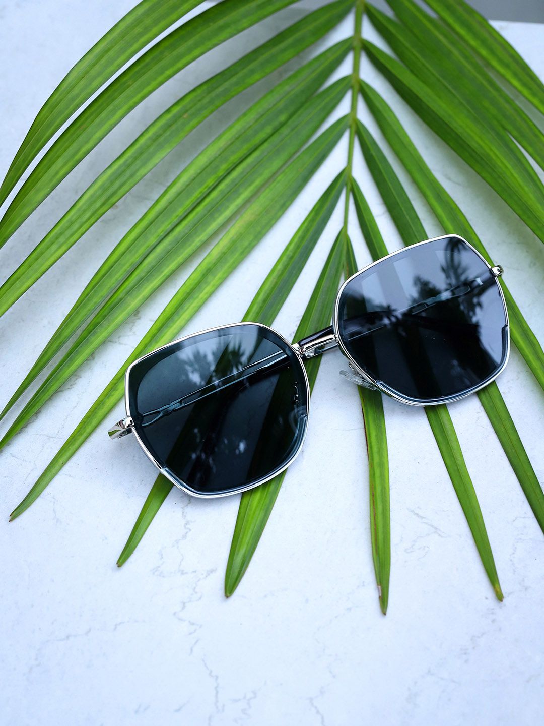 Carlton London Women UV Protected Oversized Sunglasses 2225-C5 Price in India