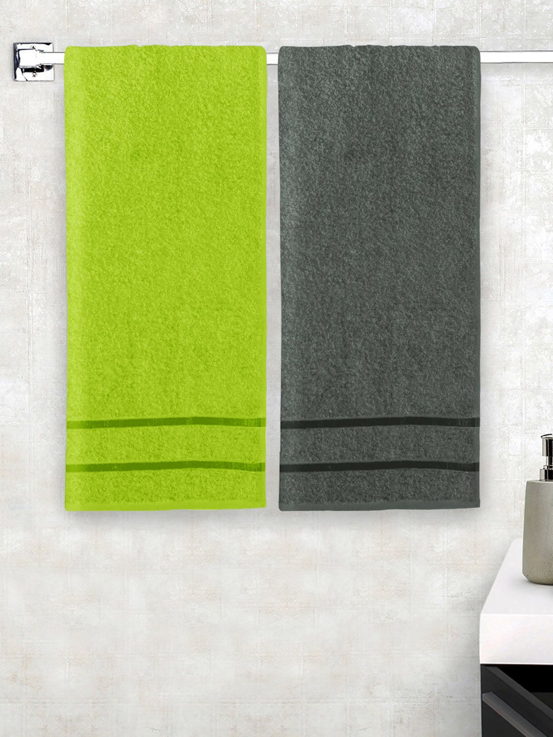Story@home Set Of 2 Green & Grey Solid 450GSM Cotton Medium Size Bath Towels Price in India