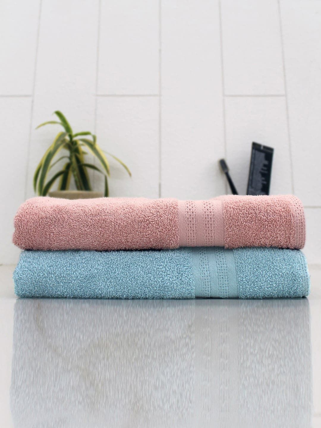 AVI Living Set Of 2 Blue & Pink Solid 400 GSM Quick Dry Cotton Anti-Microbial Bath Towels Price in India