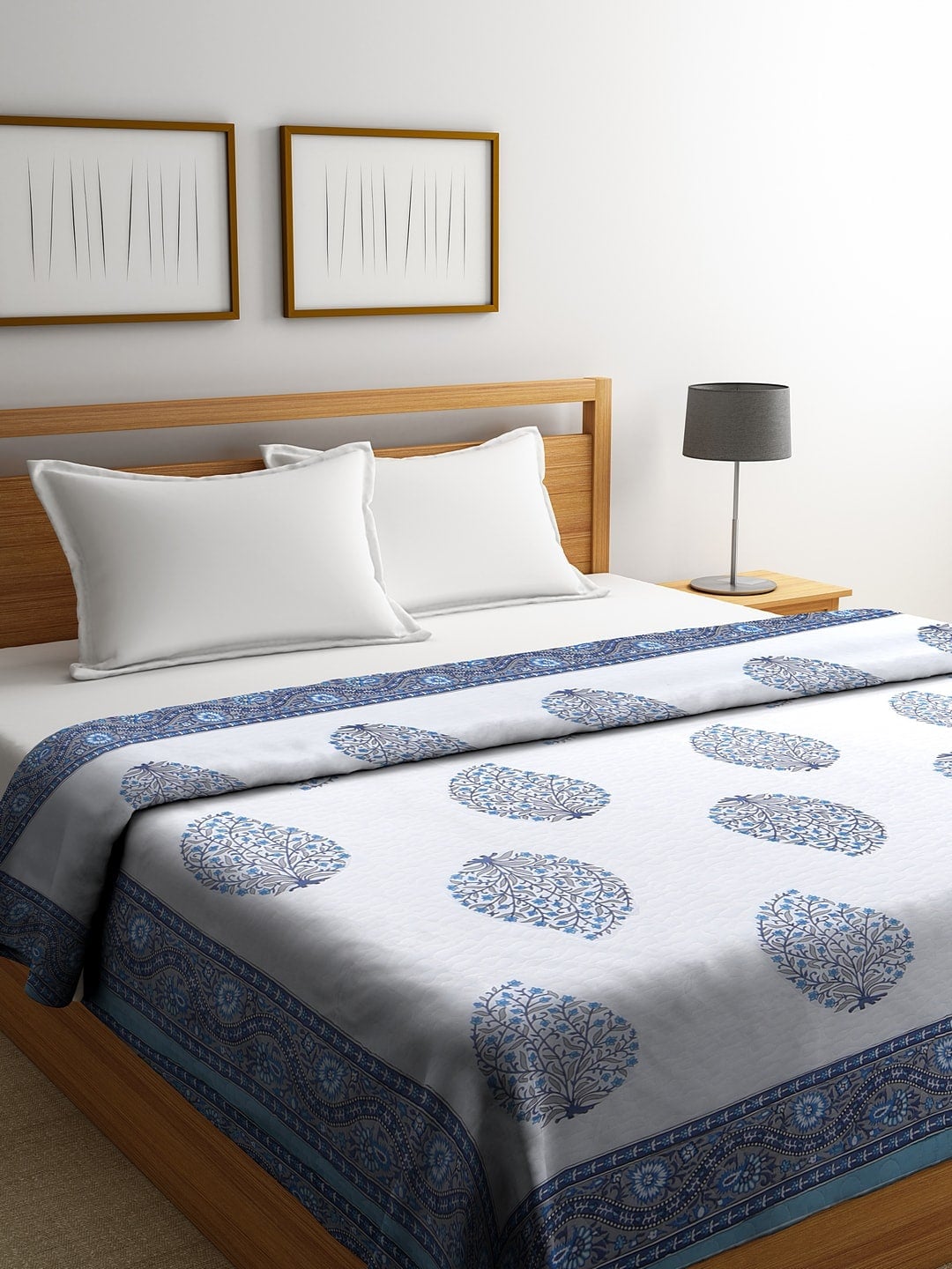 Rajasthan Decor White & Blue Ethnic Motifs AC Room 120 GSM Double Bed Quilt Price in India