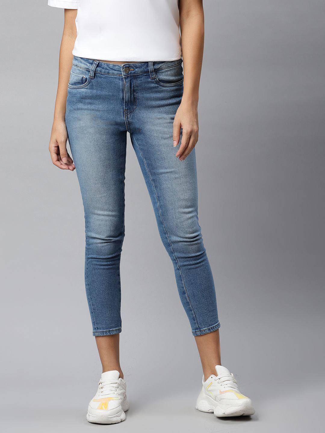 Mast & Harbour Women Blue Light Fade Stretchable Jeans Price in India