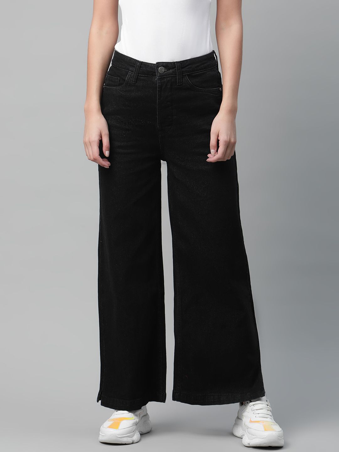 Mast & Harbour Women Black Flared Stretchable Jeans