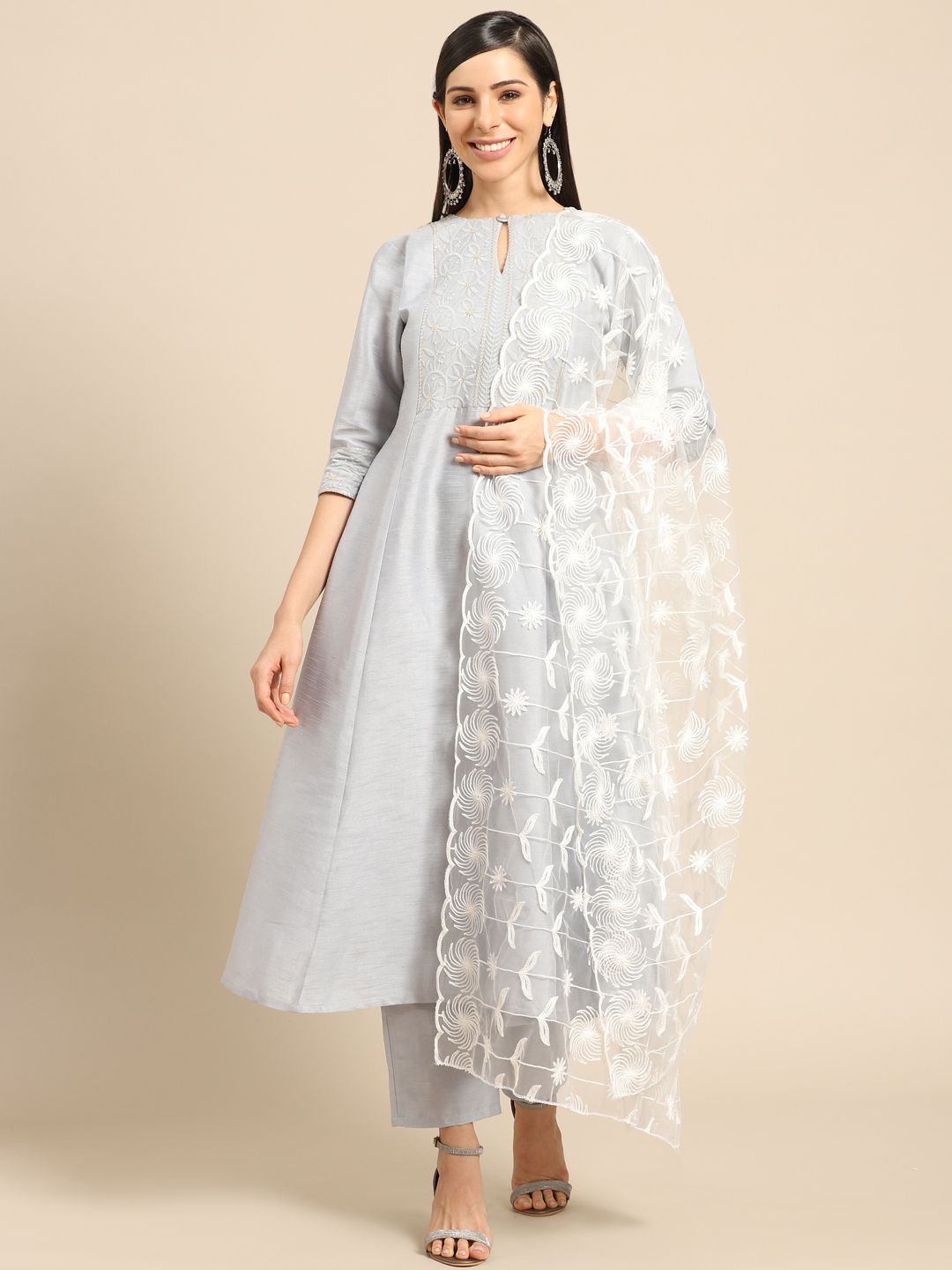 Saadgi White Aari Embroidered Net Dupatta Price in India