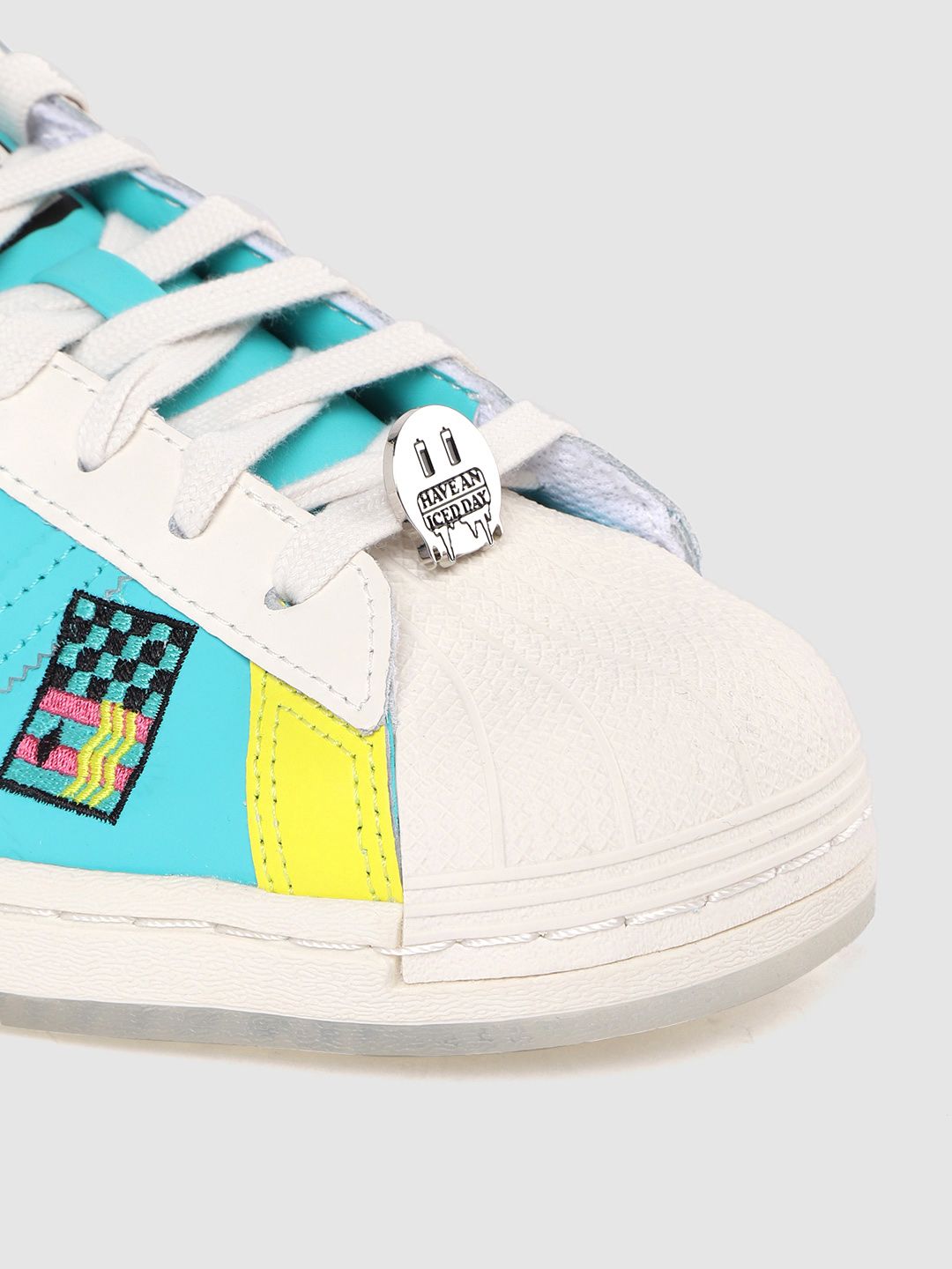 arizona iced tea shoes mens