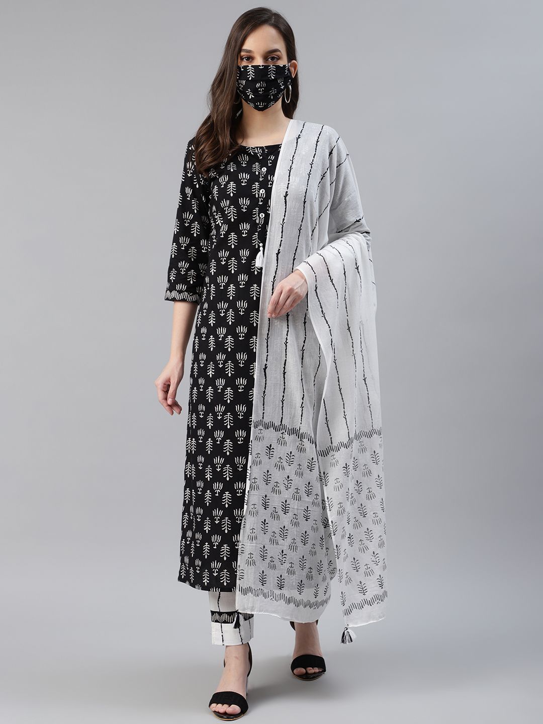 AHIKA Women Black & White Printed Pure Cotton Kurta with Trousers & Dupatta Price in India