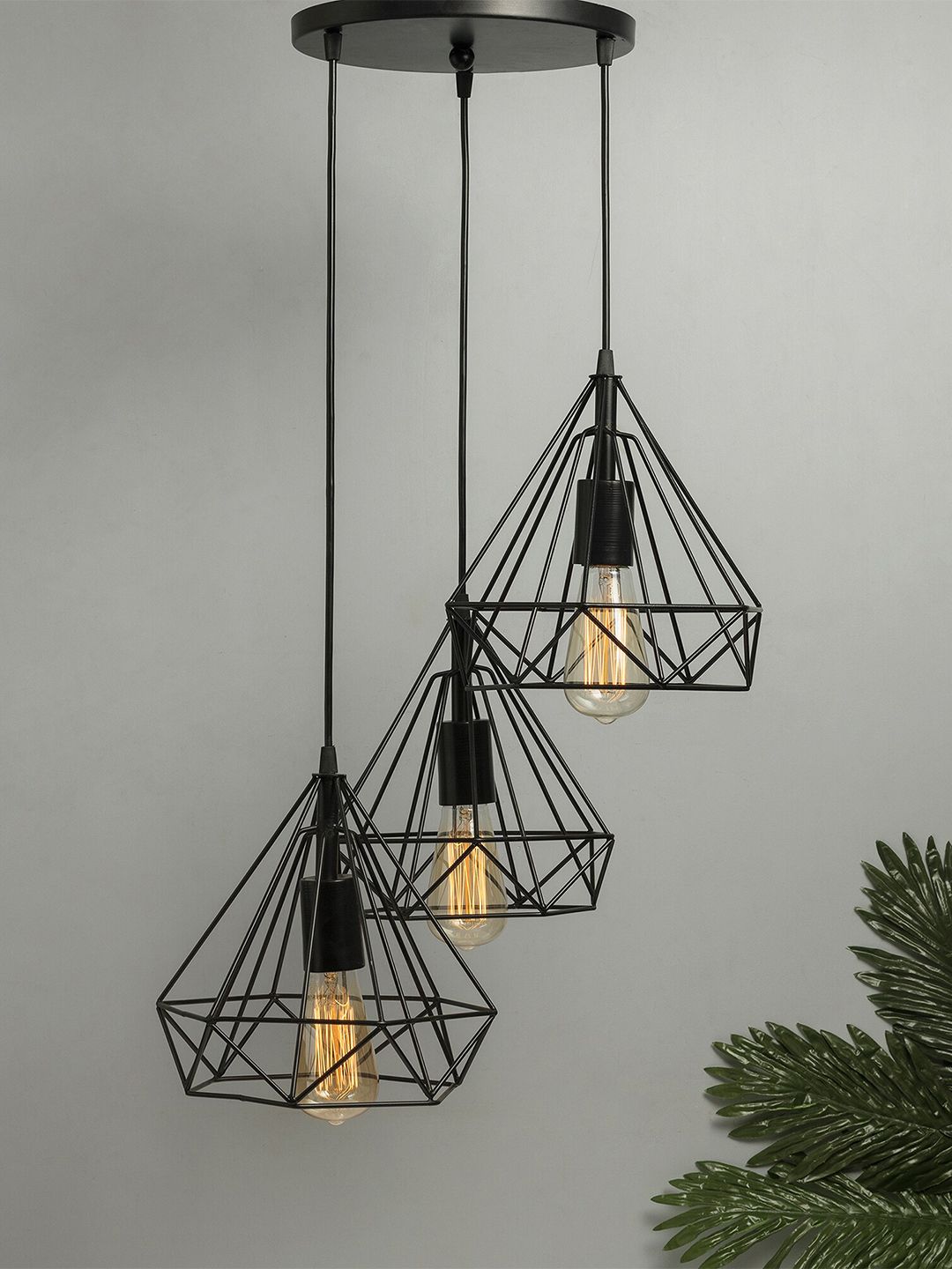 Homesake Black Solid Contemporary Smart Cluster Lights Price in India