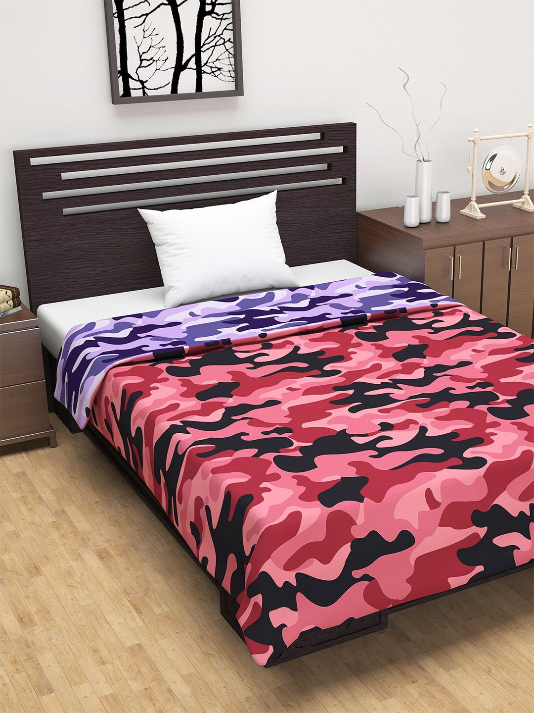 Divine Casa Pink & Navy Blue Abstract AC Room 110 GSM Single Bed Dohar Price in India