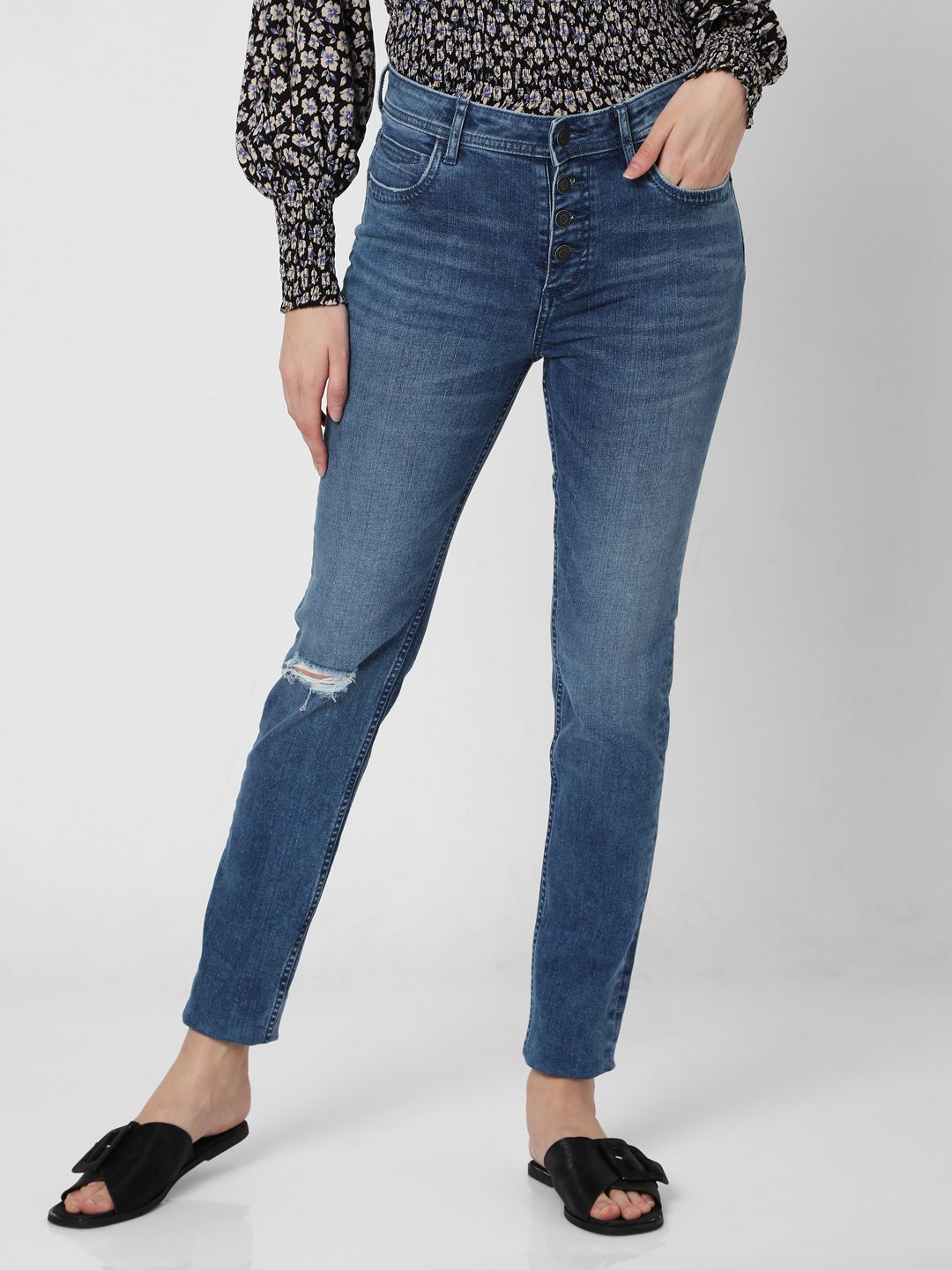 Vero Moda Women Blue Straight Fit High-Rise Slash Knee Light Fade Acid Wash Stretchable Jeans Price in India