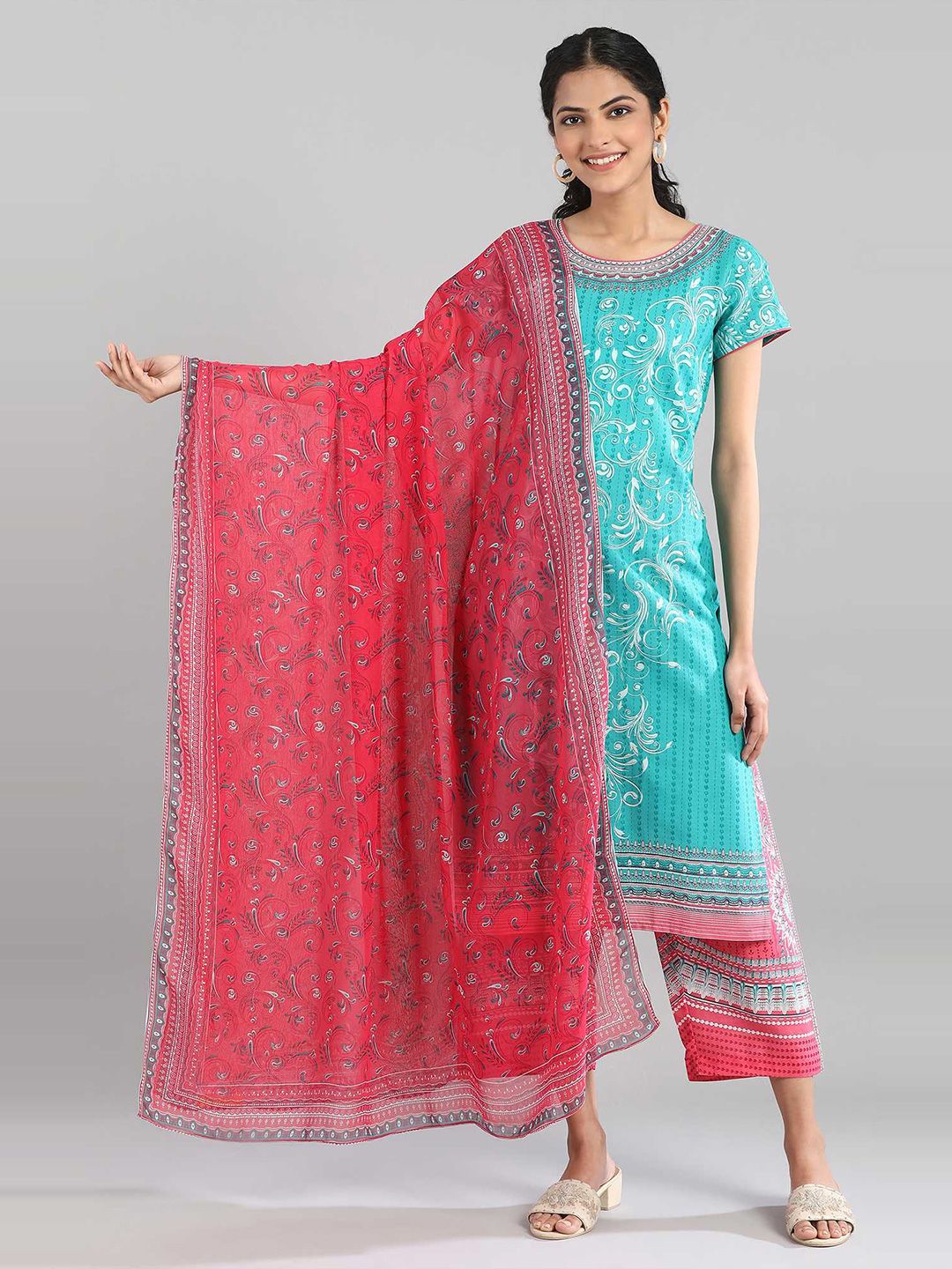 AURELIA Red & White Printed Dupatta Price in India