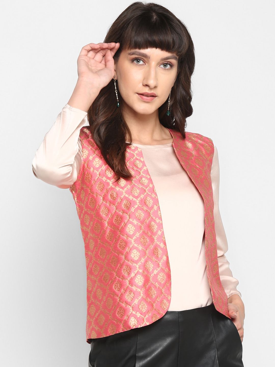 Hangup Women Pink Printed Lightweight Tailored Jacket Price in India