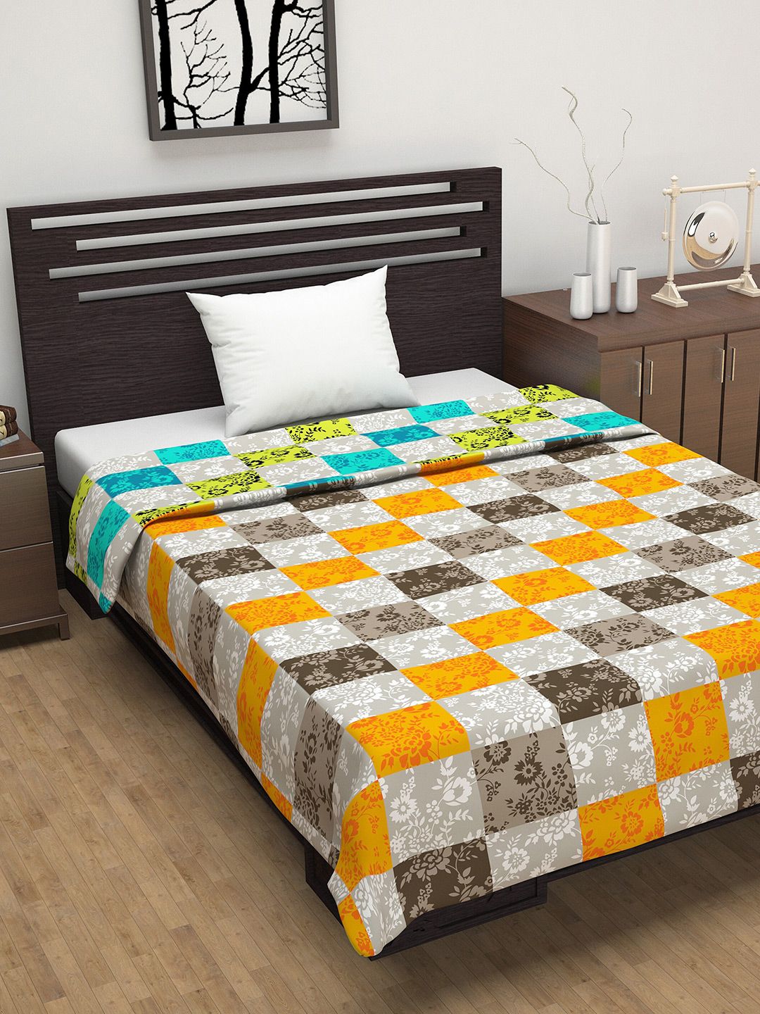 Divine Casa Orange & Blue Geometric AC Room 110 GSM Reversible Single Bed Dohar Price in India