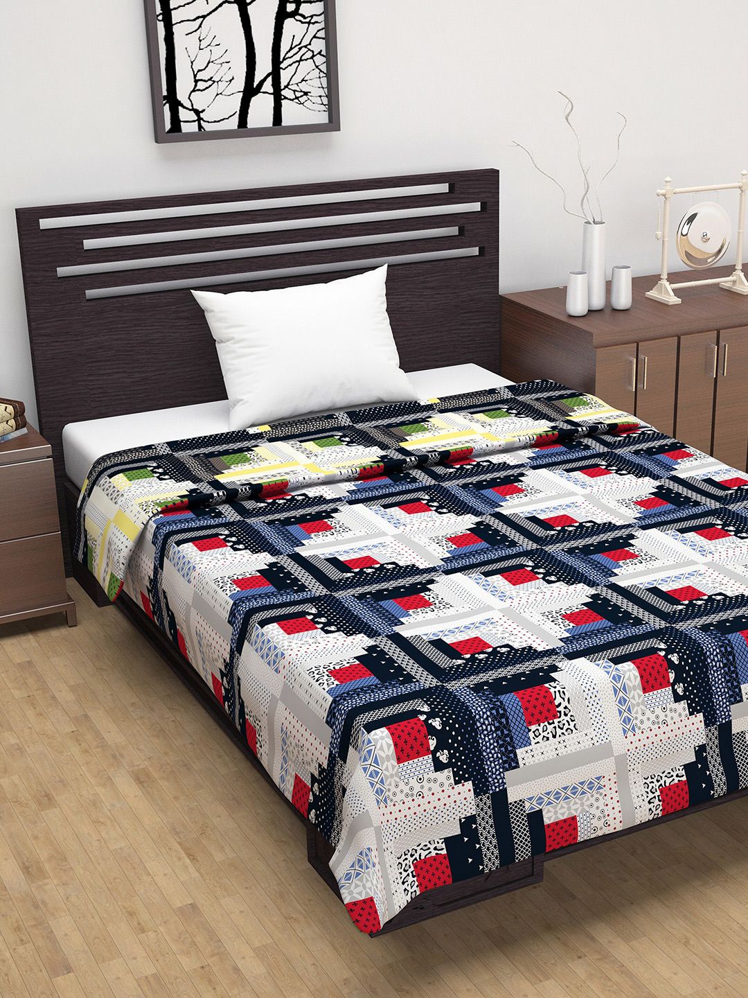 Divine Casa White & Blue Abstract AC Room 110 GSM Single Bed Dohar Price in India