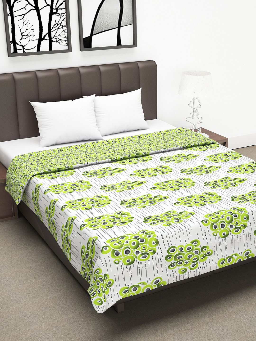 Divine Casa Green & White Abstract AC Room 110 GSM Double Bed Dohar Price in India