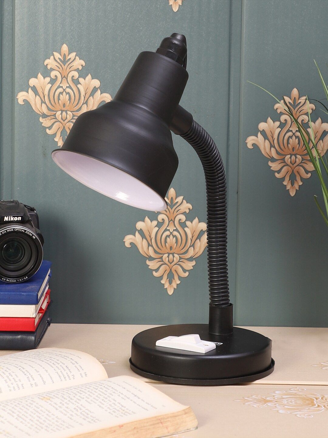 MFD HOME FURNISHING Black Solid Traditional Study Lamp Price in India