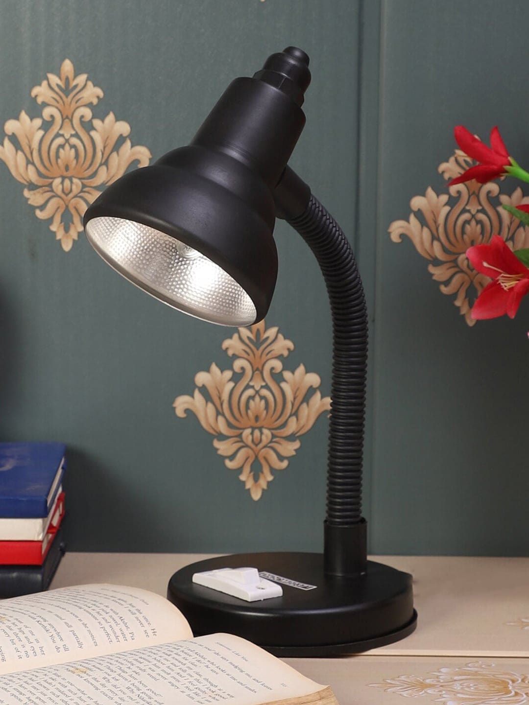 MFD HOME FURNISHING Black Solid Study Table Lamp Price in India