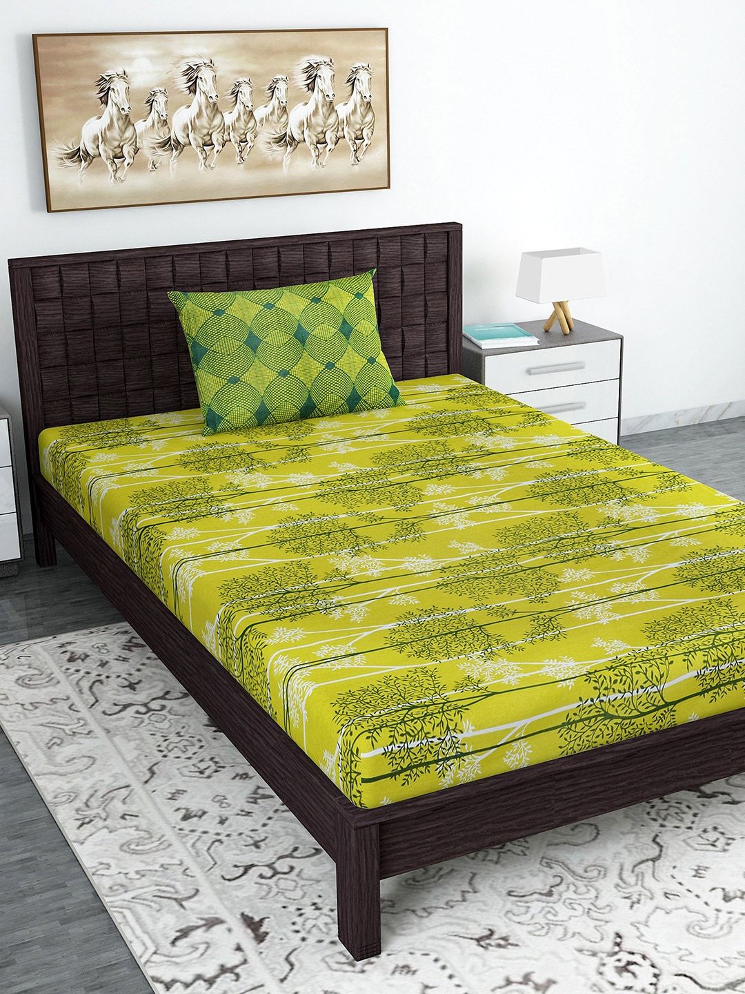 Divine Casa Green & White Floral 144 TC Cotton 1 Single Bedsheet with 1 Pillow Covers Price in India