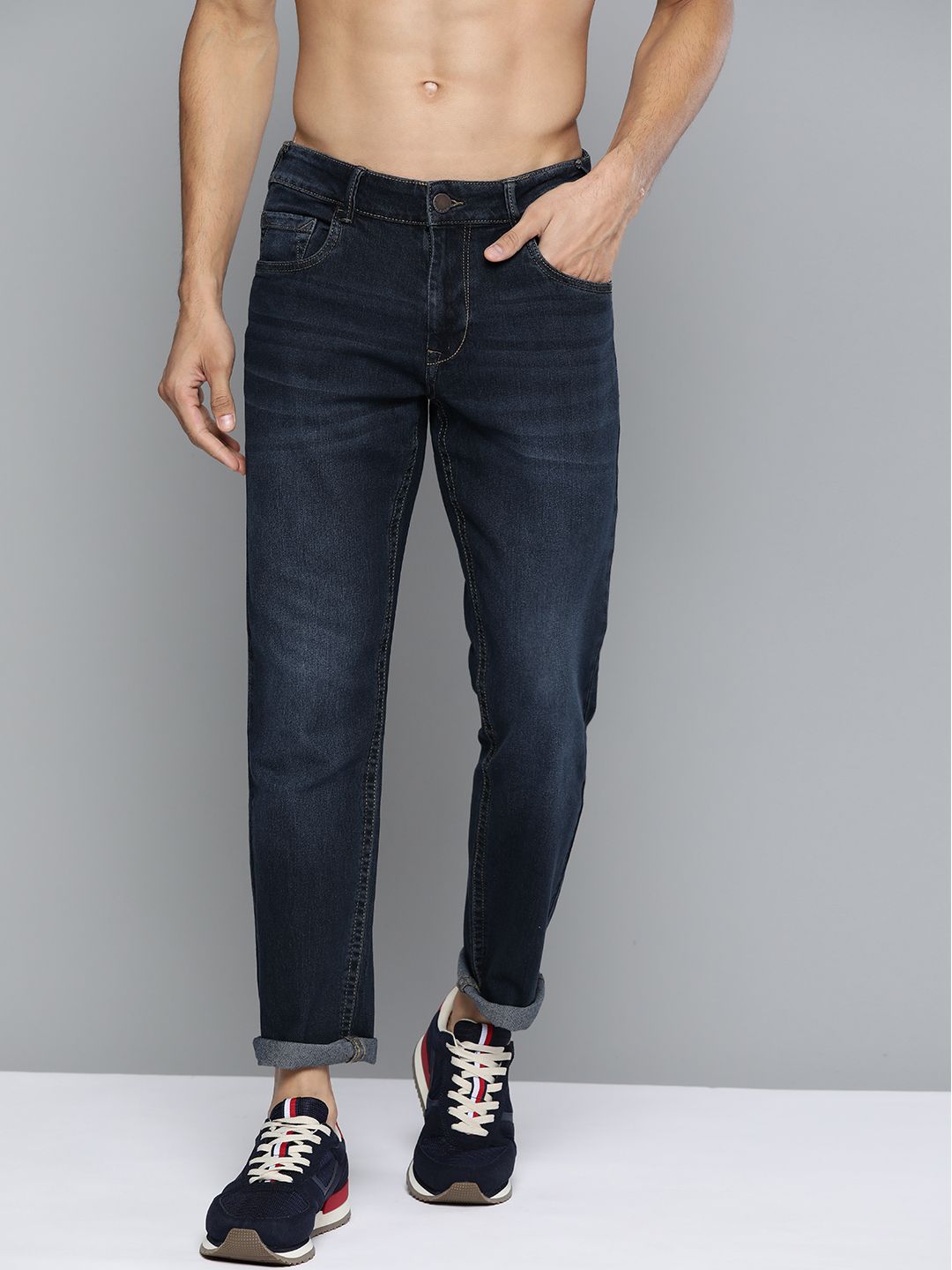 HERE&NOW Men Navy Blue Solid Slim Fit Light Fade Jeans