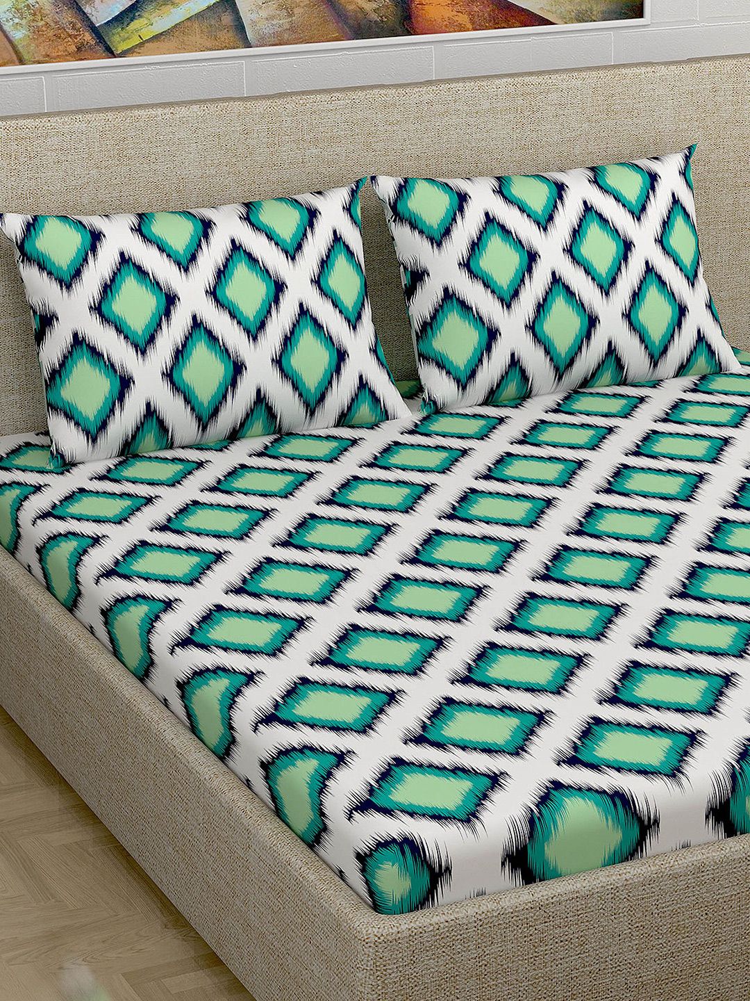 Divine Casa White & Green Geometric 180 TC Cotton 1 Queen Bedsheet with 2 Pillow Covers Price in India