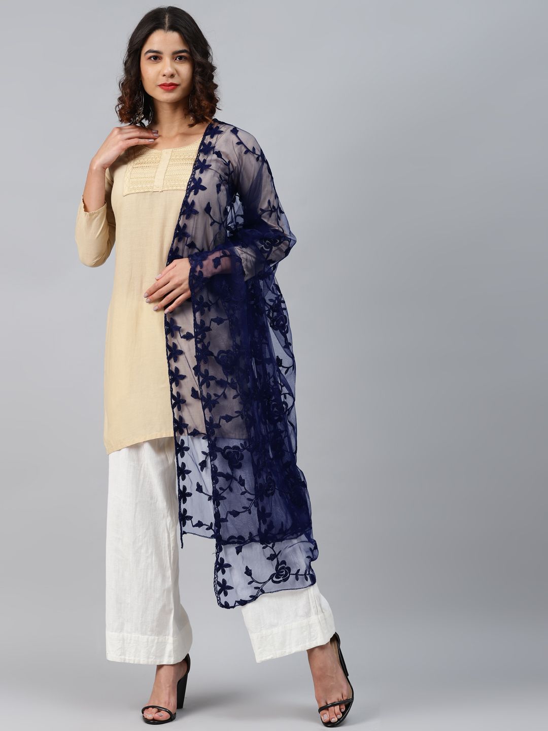 WEAVERS VILLA Navy Blue Embroidered Dupatta Price in India