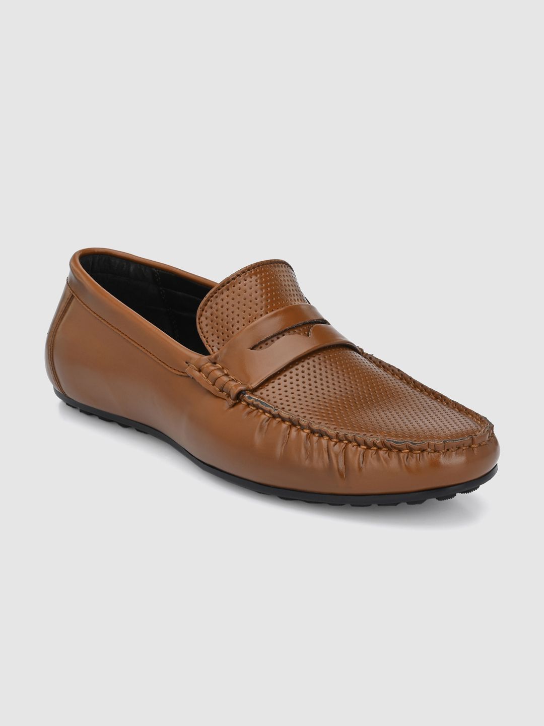 INVICTUS Men Tan Brown Solid Formal Loafers