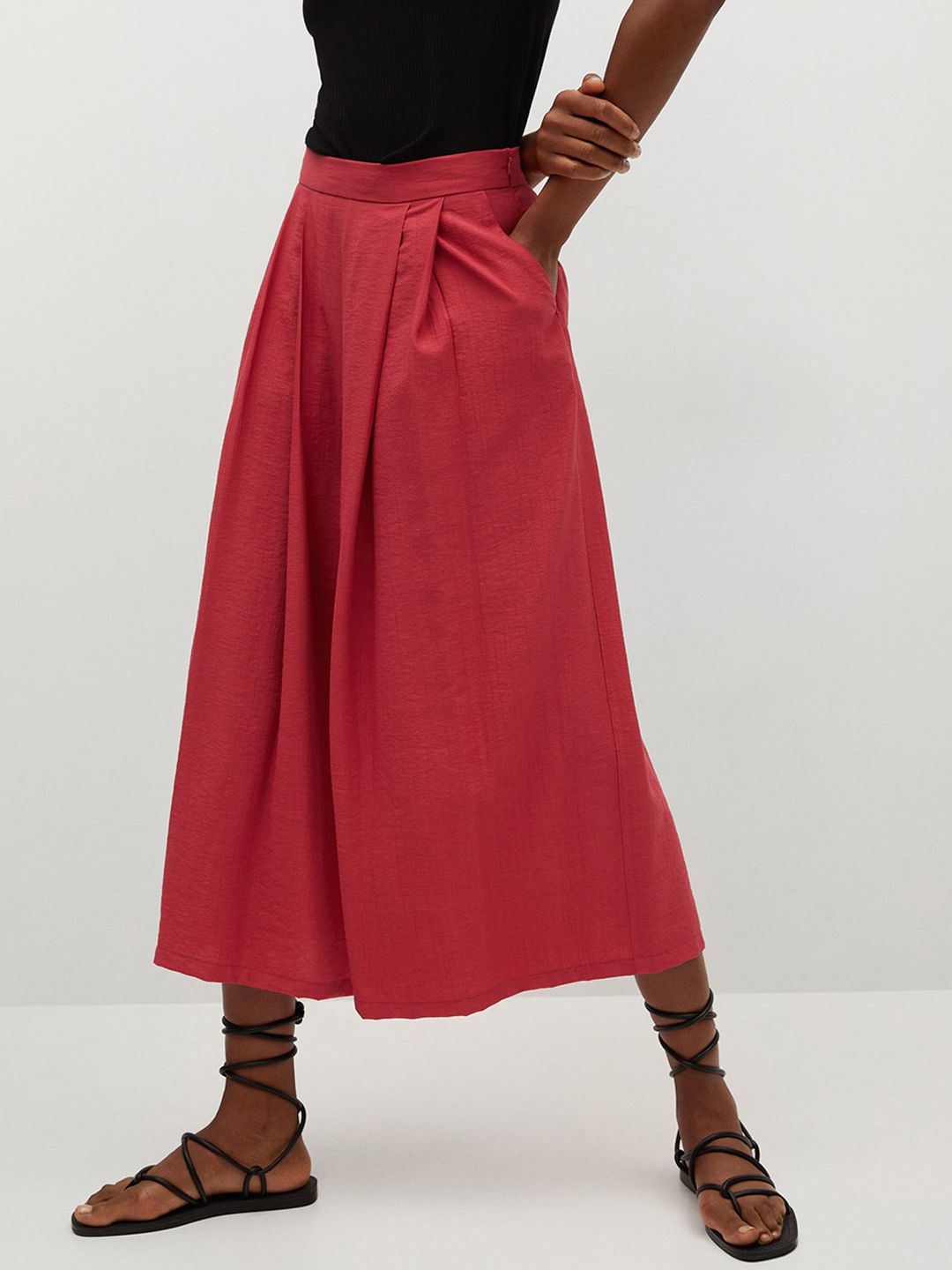 MANGO Women Coral Red High-Rise Pleated Sustainable Solid Cropped Culottes Price in India