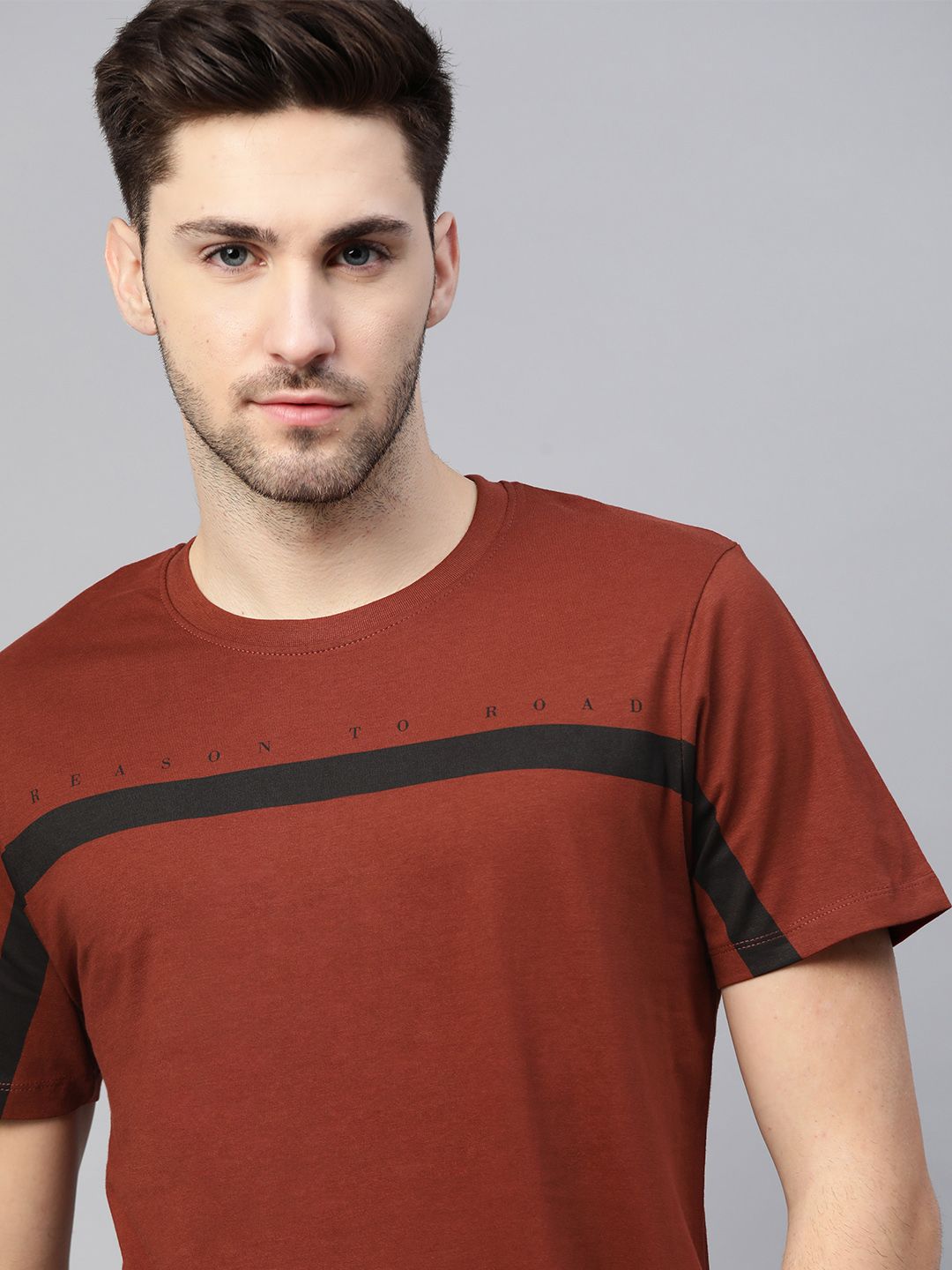 Roadster Men Rust Red Solid Pure Cotton T-shirt