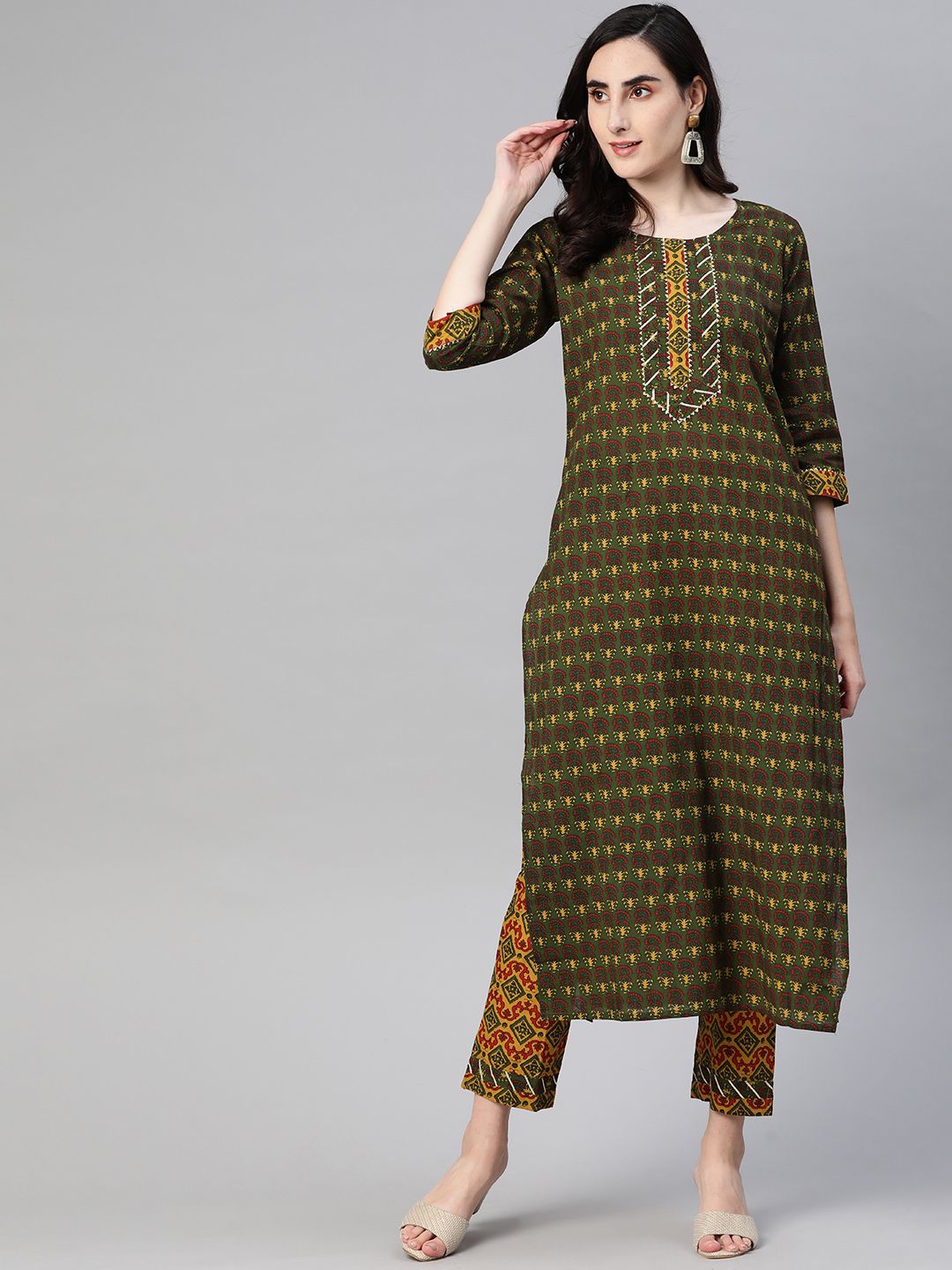 AHIKA Women Green & Mustard Brown Ethnic Motifs Printed Pure Cotton Kurta with Trousers