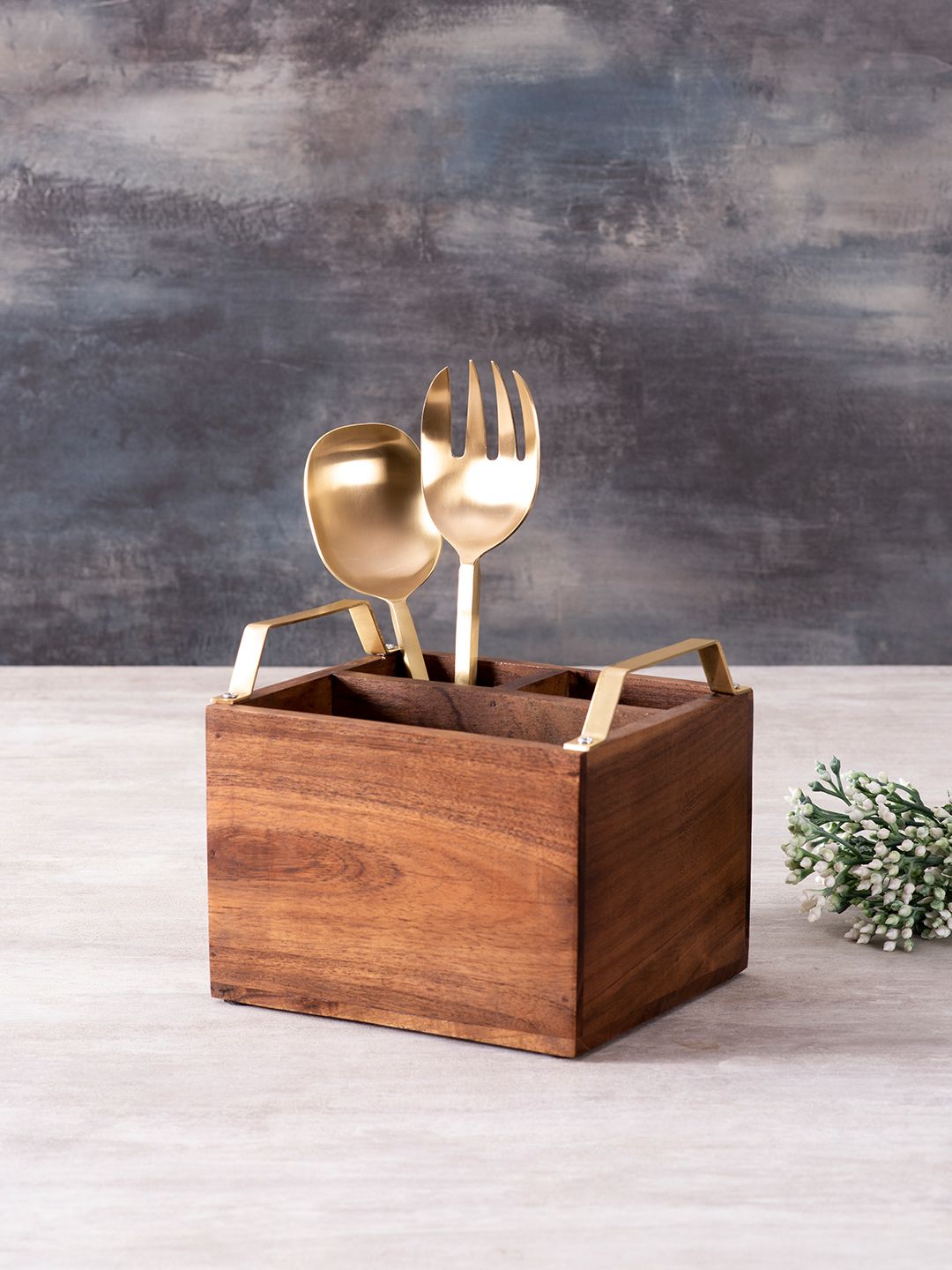 nestroots Brown & Gold-Toned Wooden Cutlery Stand & Set of 2 Serving Spoons Price in India
