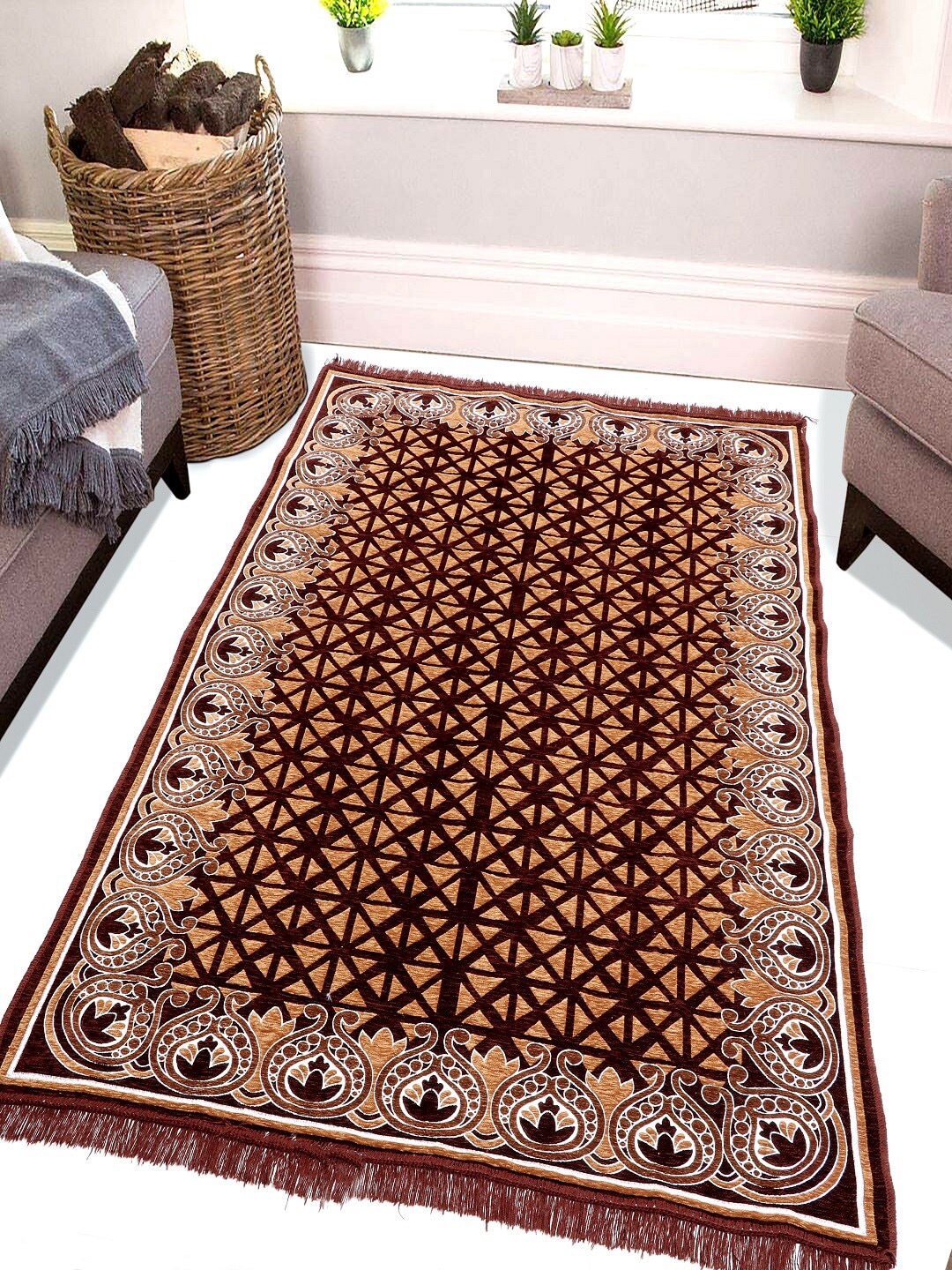 BELLA TRUE Brown & Beige Printed Traditional Floor Carpet Price in India
