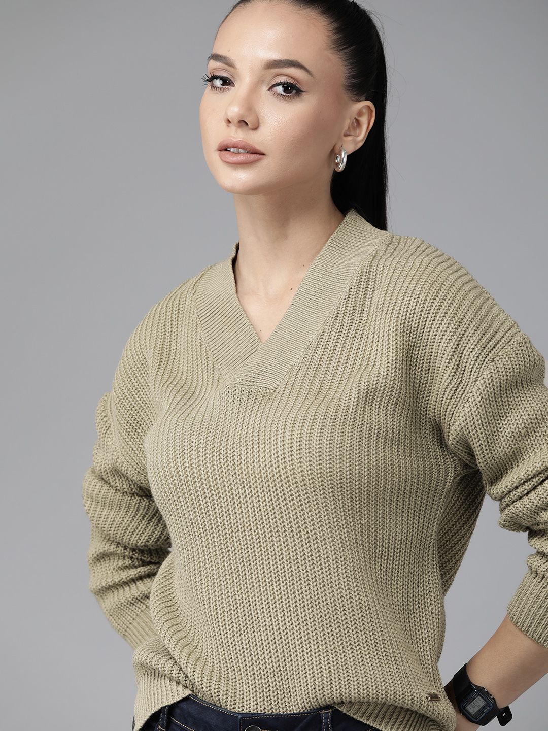 Roadster Women Olive Green Ribbed Pullover Price in India