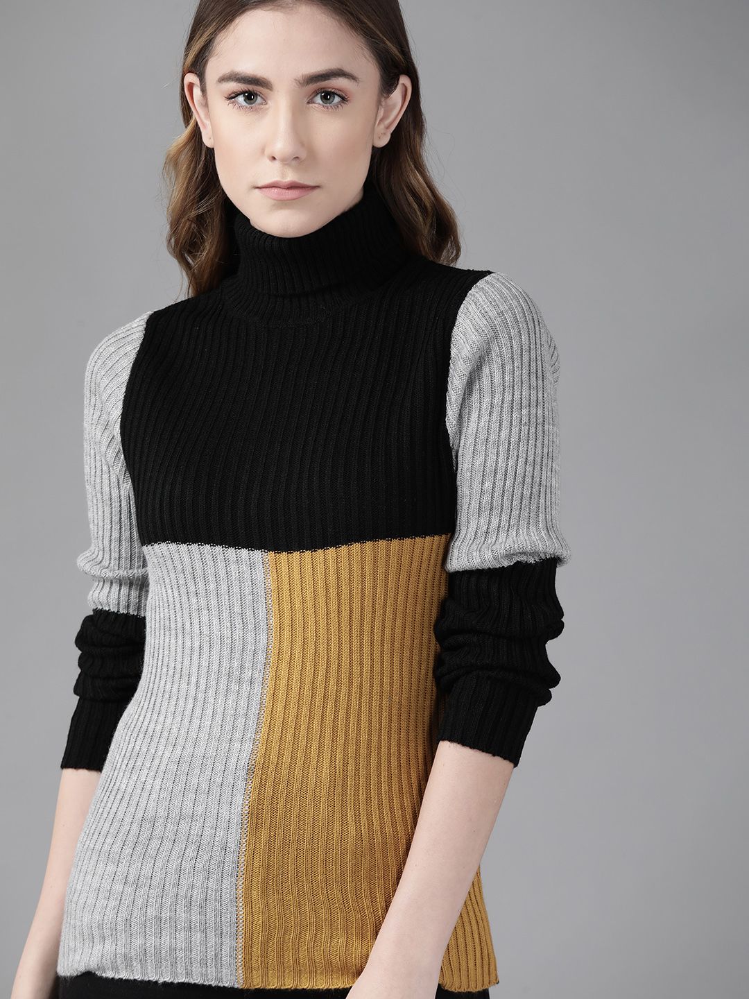 Roadster Women Black & Mustard Brown Acrylic Colourblocked Pullover Price in India