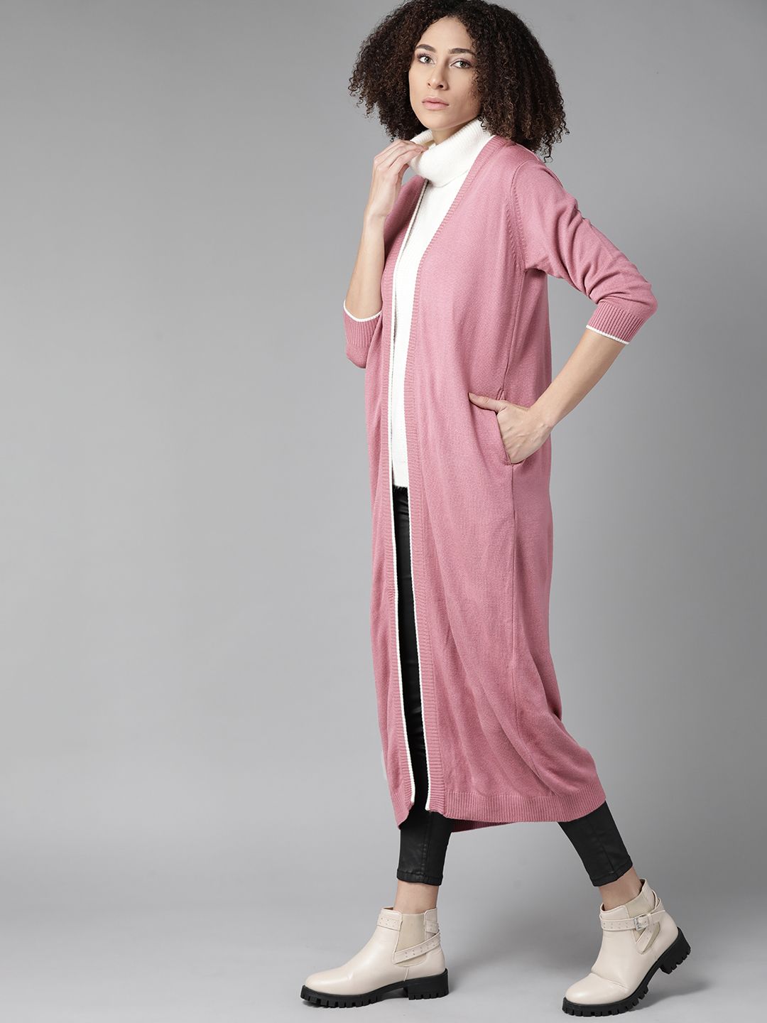 Roadster Women Pink Solid Longline Front-Open Sweater Price in India