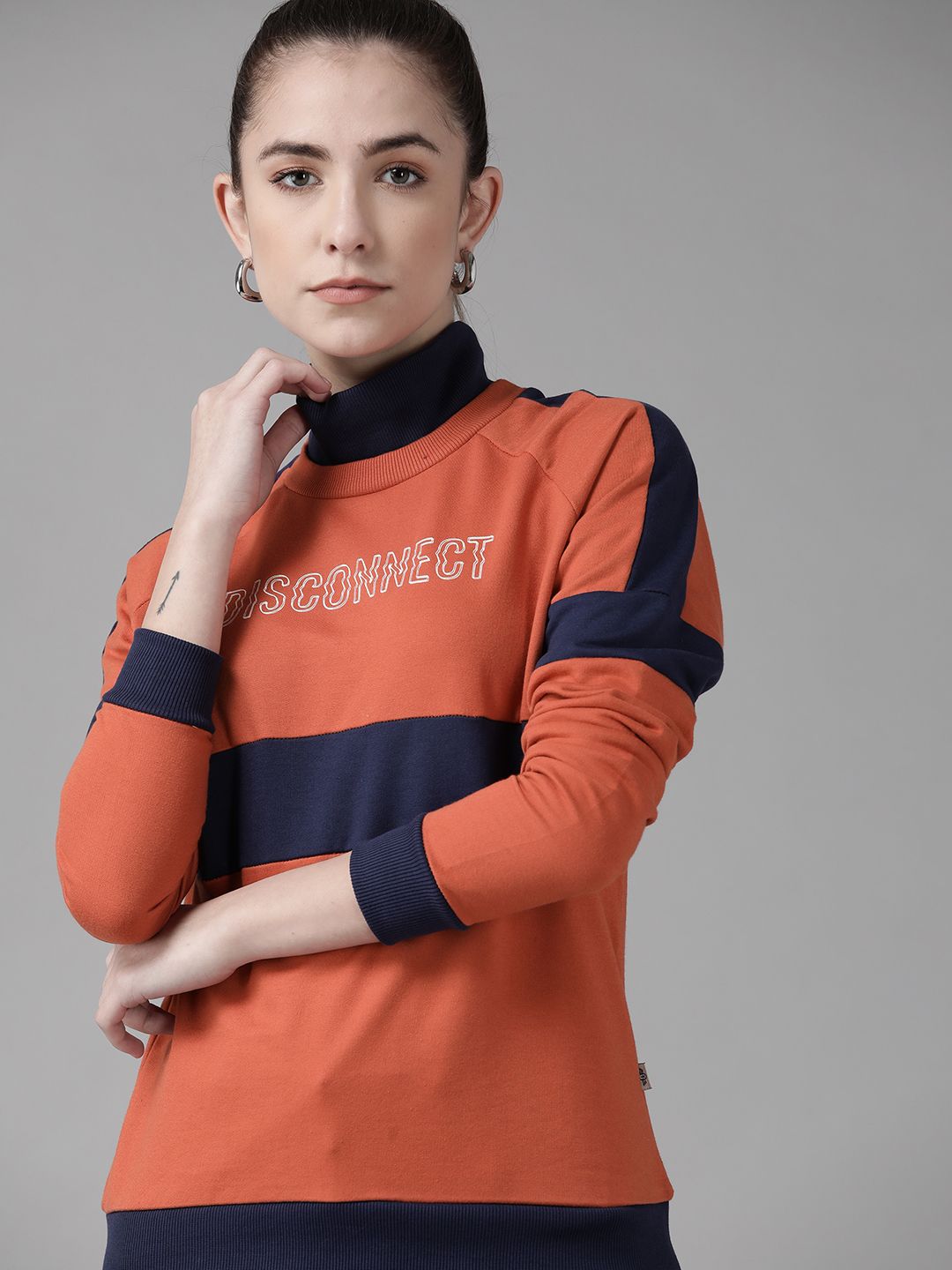 Roadster Women Rust Orange & Navy Blue Printed Sweatshirt Price in India