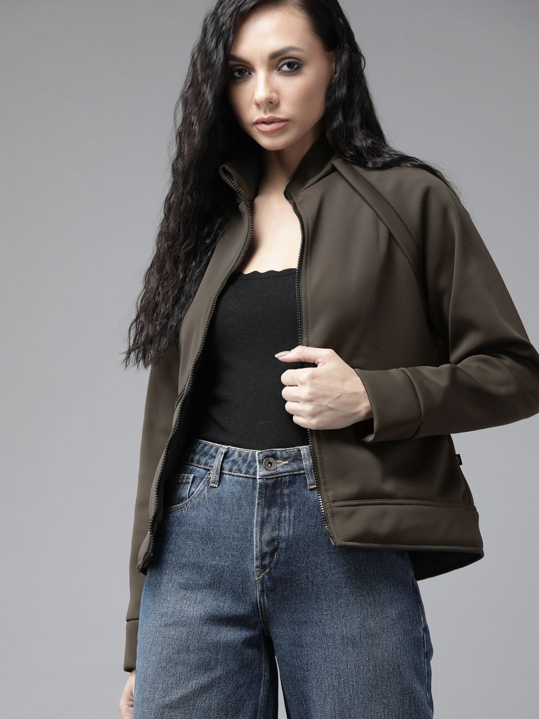 Roadster Women Olive Green Solid Convertible Jacket Price in India