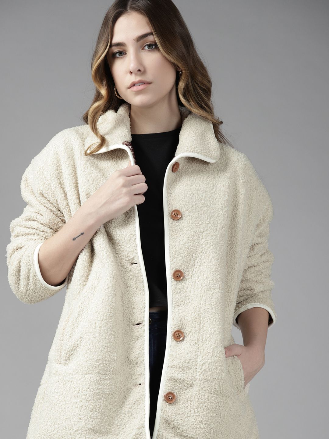 Roadster Women Beige Solid Longline Sherpa Jacket Price in India