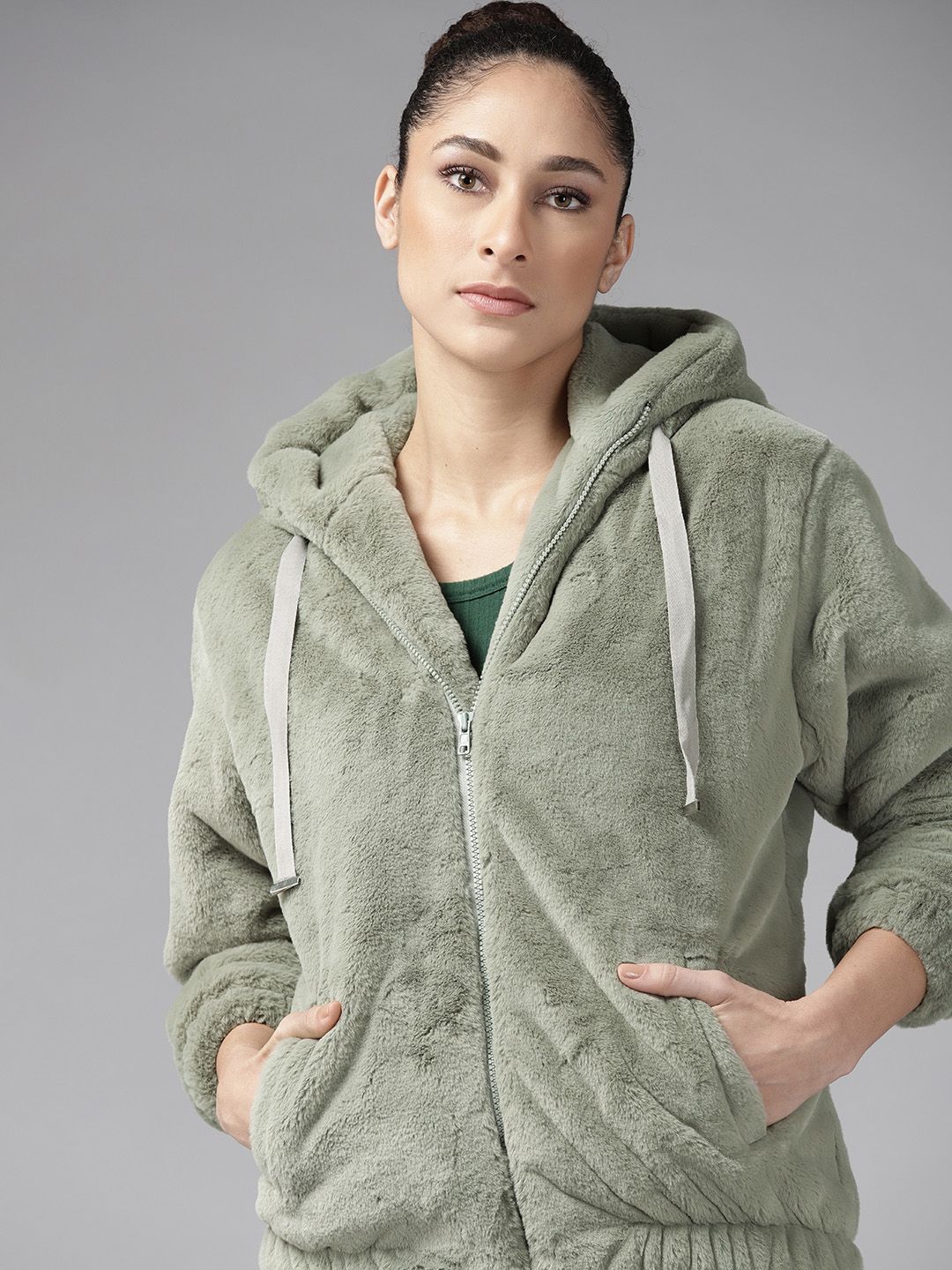 Roadster Women Green Solid Faux Fur Detail Tailored Hooded Jacket Price in India