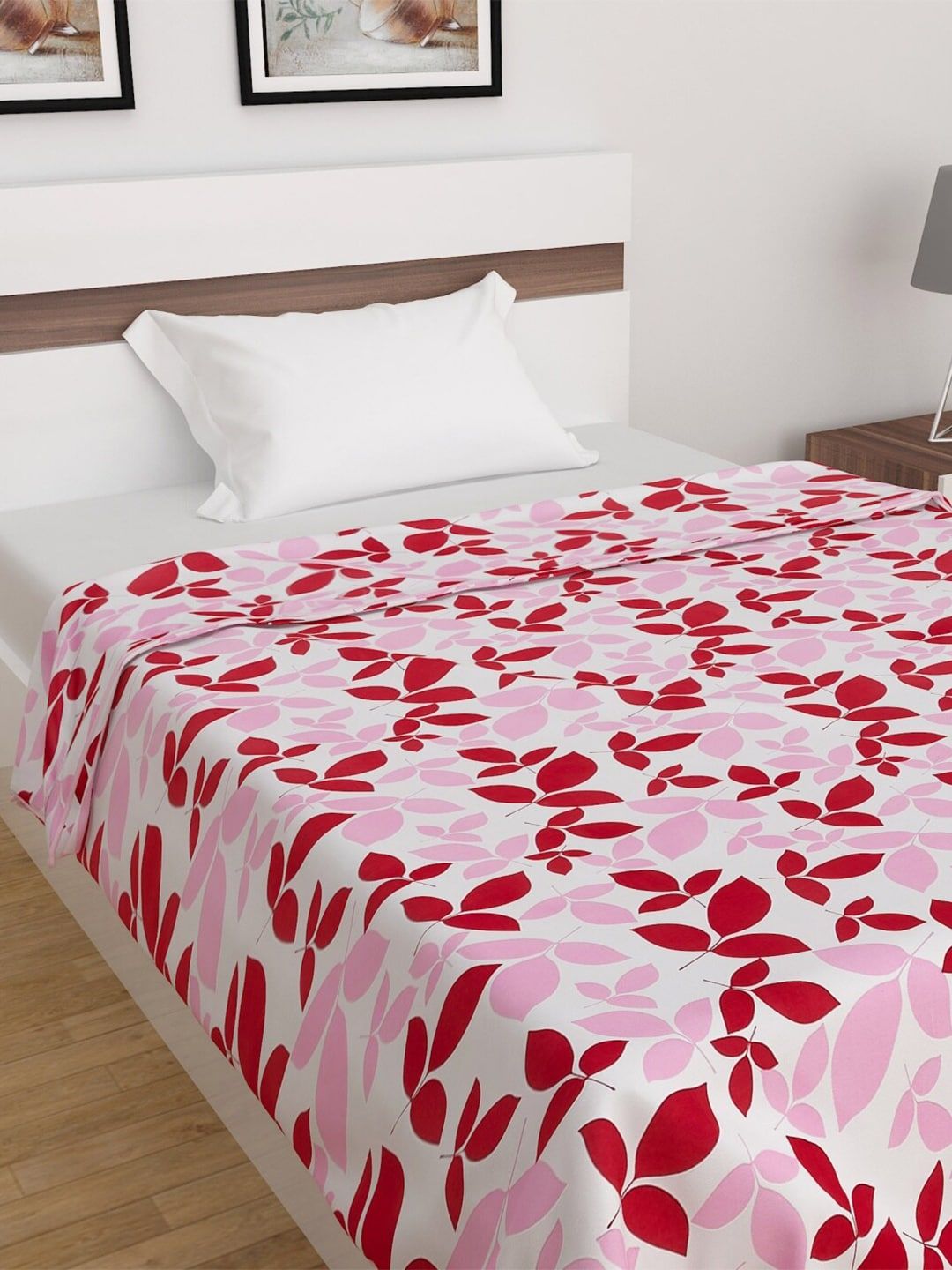 Home Centre White & Pink Floral AC Room 210 GSM Single Bed Blanket Price in India