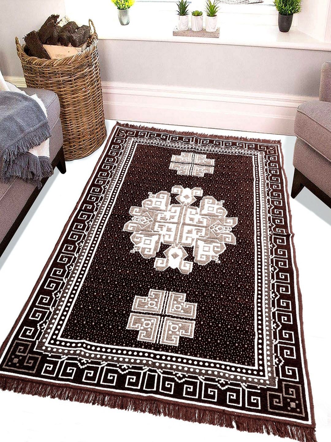 BELLA TRUE Brown & White Geometric Print Carpet Price in India